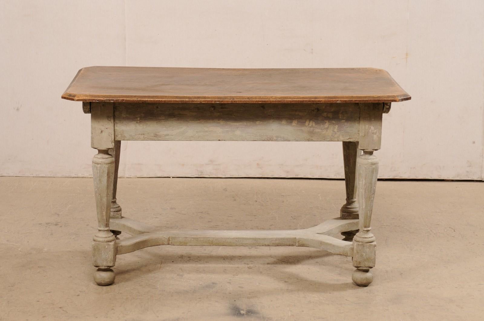 Schwedischer Barocktisch aus geschnitztem Holz, ca. 1690-1720 im Angebot 7