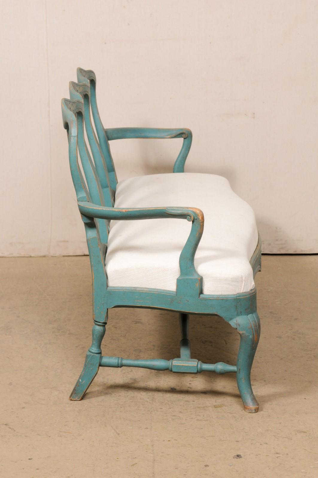 Schwedische Periode Rokoko 3-Stuhl Rücken gemalt Sofa Bank, Anfang 18. (Polster) im Angebot