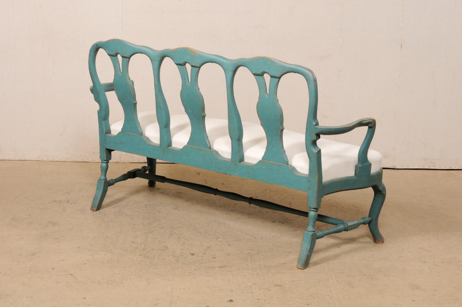 Schwedische Periode Rokoko 3-Stuhl Rücken gemalt Sofa Bank, Anfang 18. im Angebot 1