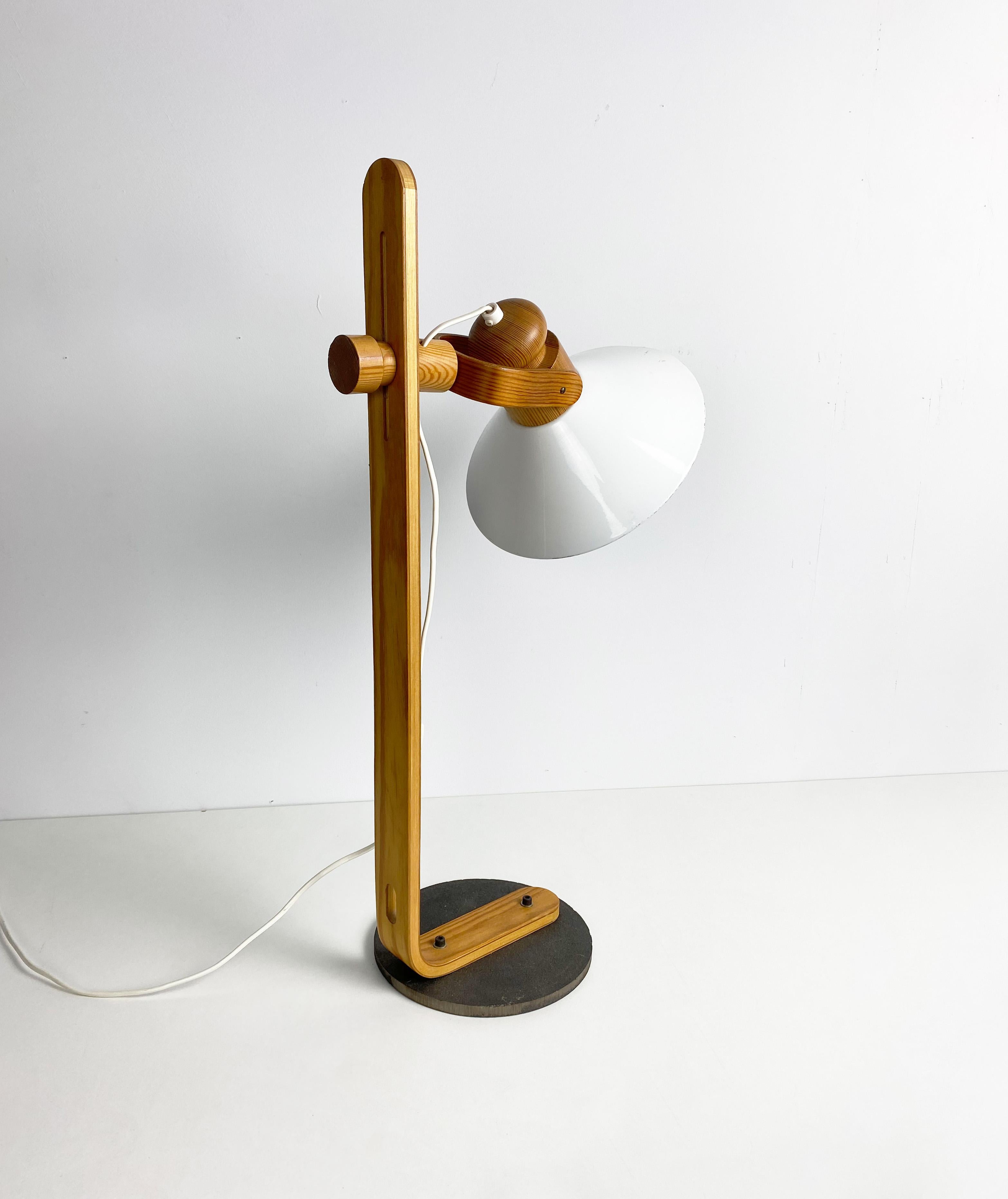 Swedish Pine and Iron Table Lamp, c.1970 For Sale 3