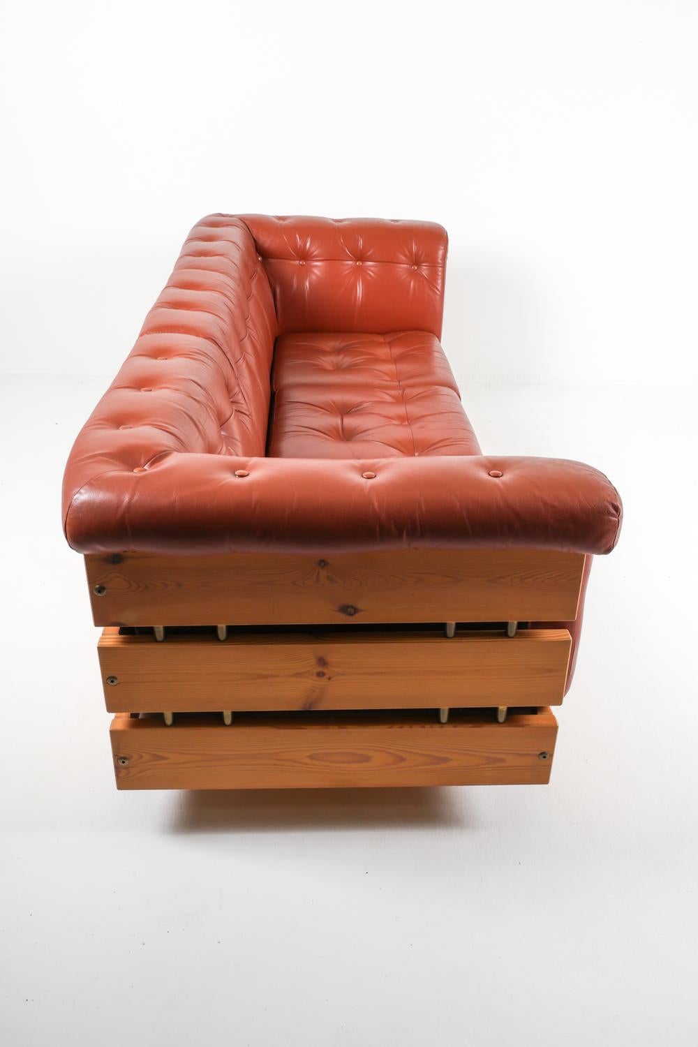 Canapé suédois en pin et cuir d'Ekornes, Norvège, vers 1970 en vente 10