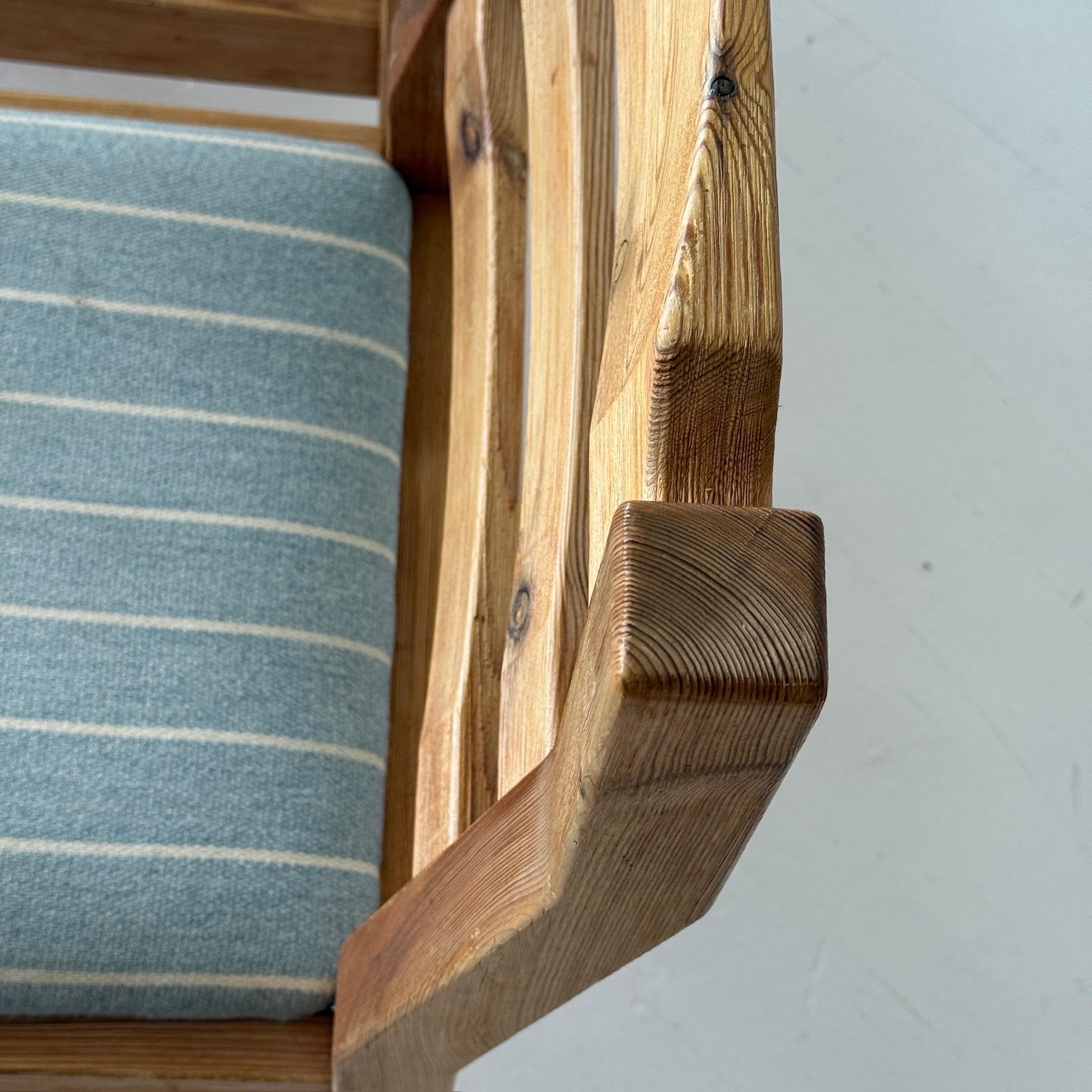Swedish Pine Brutalist Dining Chairs In Good Condition For Sale In Chicago, IL