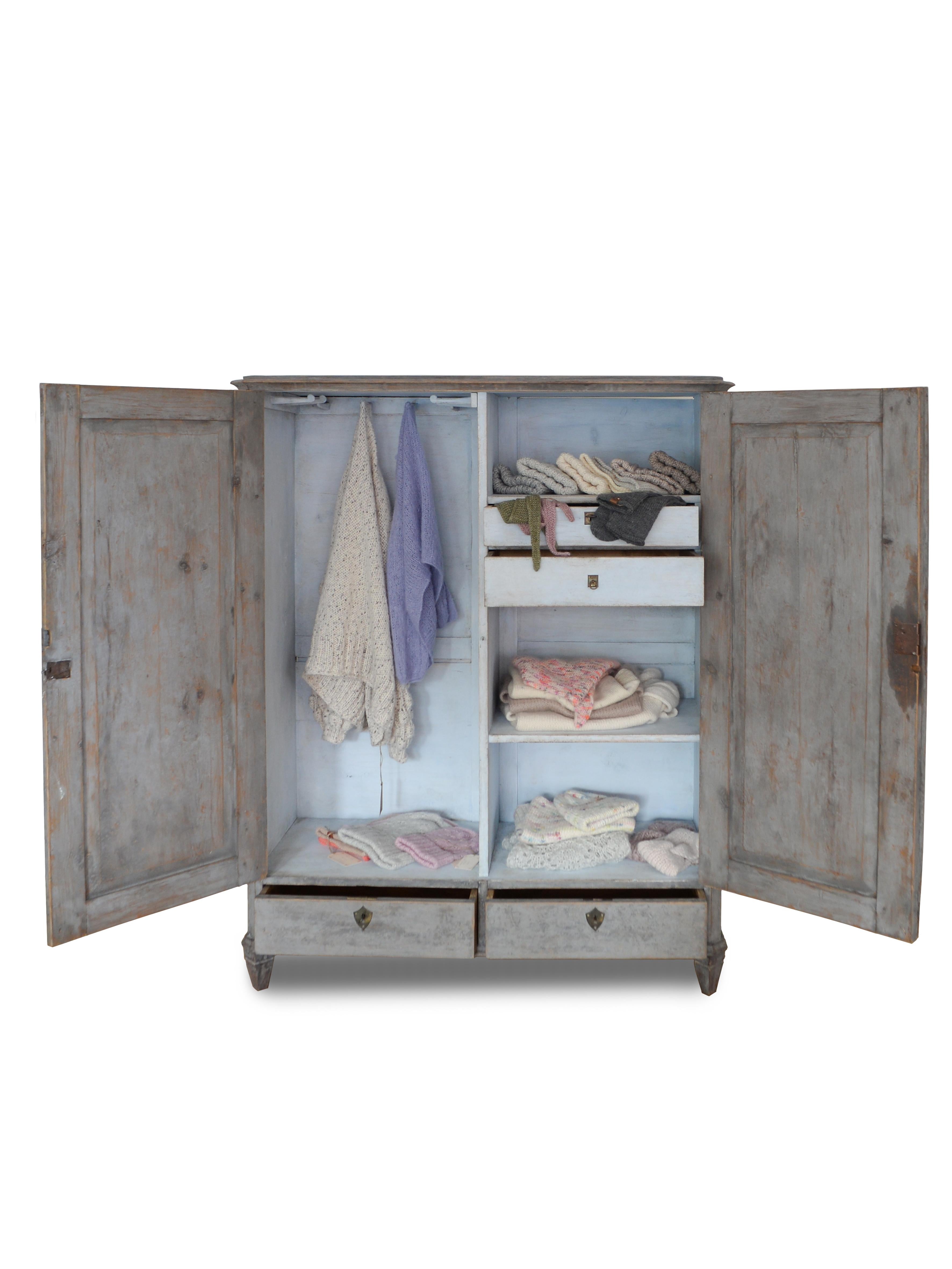 Swedish Pine Cabinet - Gray Painted - Gustavian Style - 19th Century 1