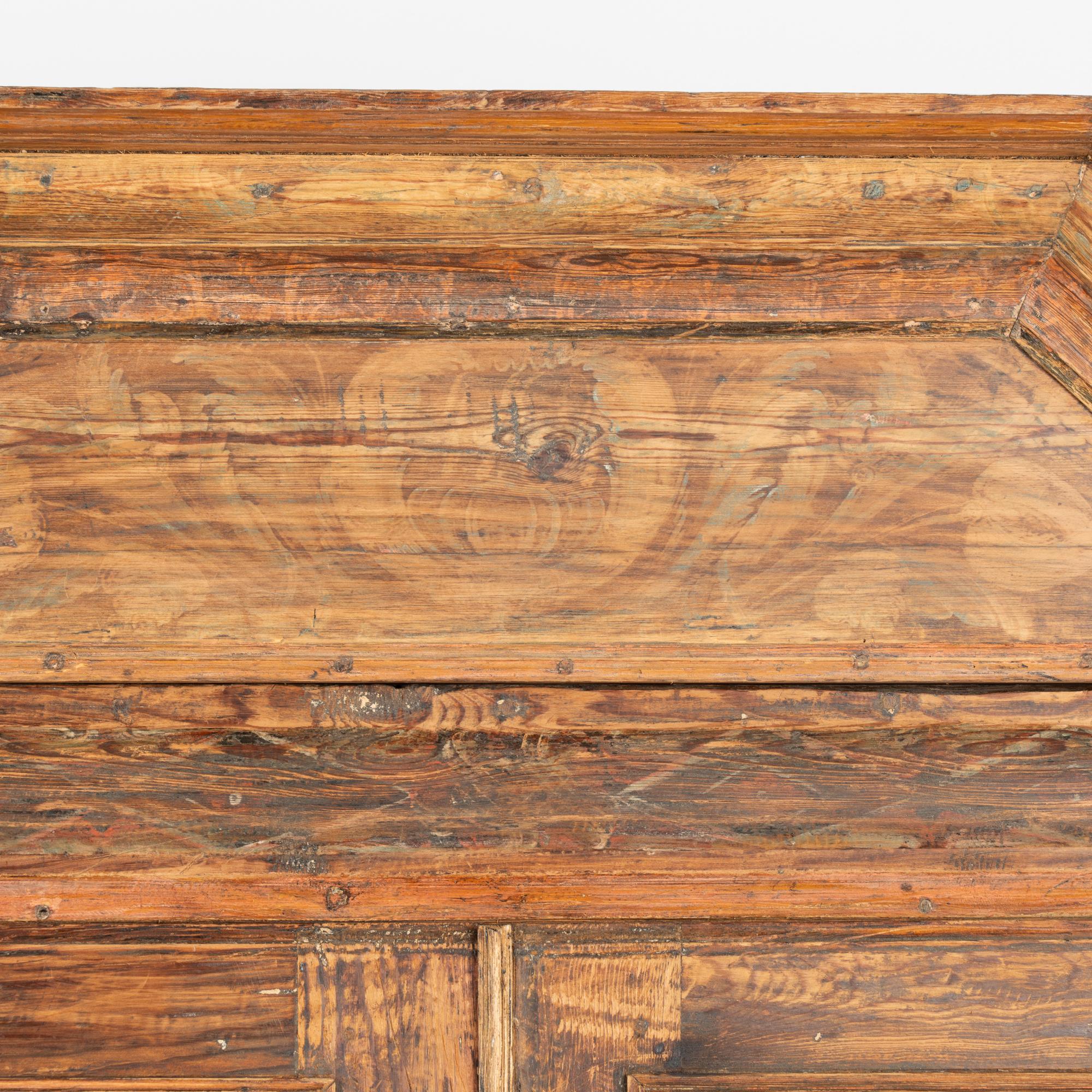 Swedish Pine Dalarna Cabinet Cupboard, circa 1800-20 For Sale 1