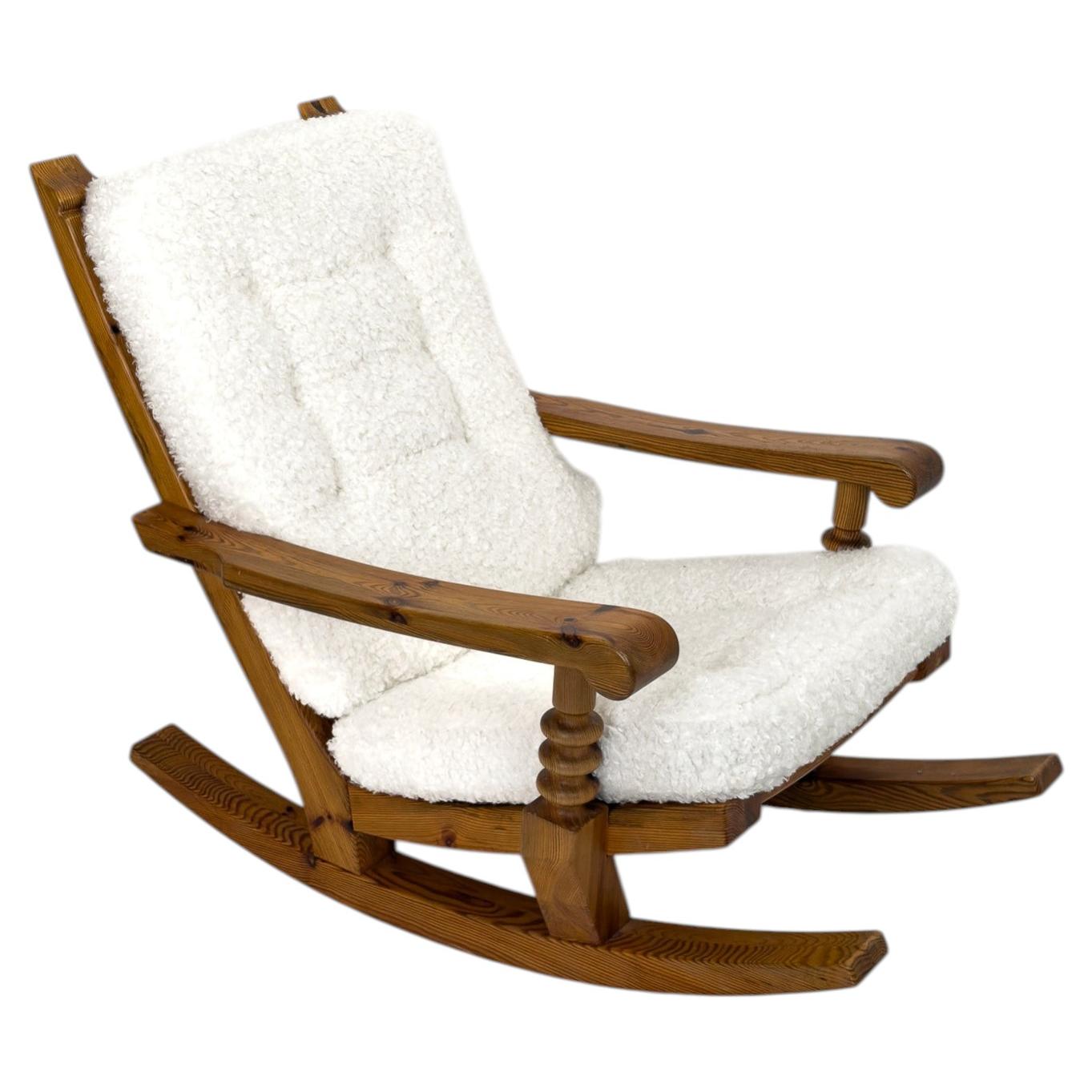 Swedish Pine Rocking Chair by Östen Kristiansson, Luxus Vittsjö, 1970s For Sale