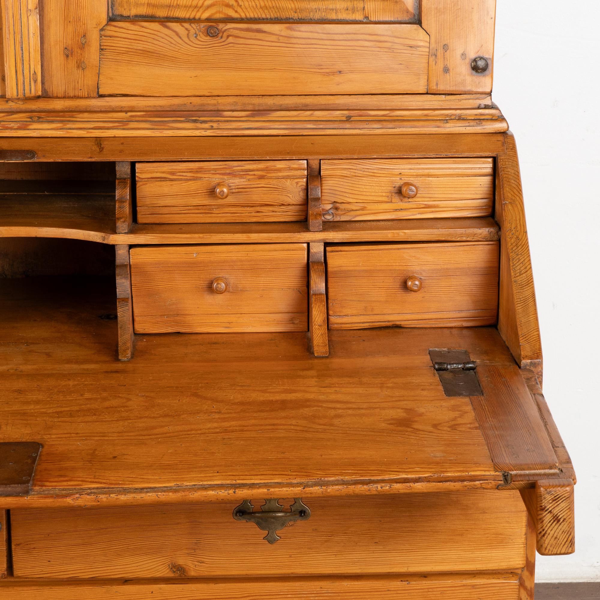 Secretario sueco de pino, circa 1820-40 en venta 3