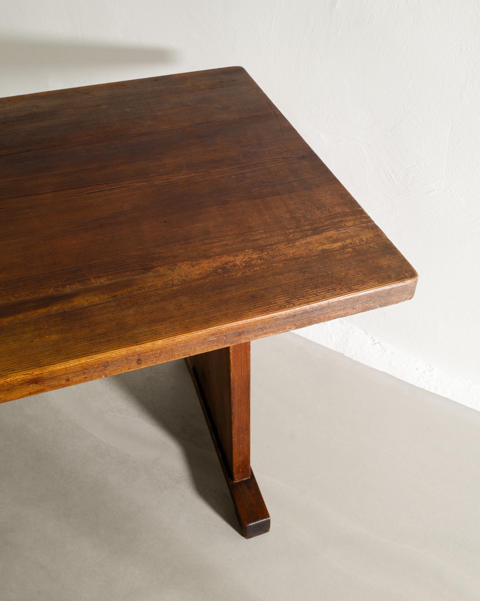 Table/bureau suédoise en pin dans le style d'Axel Einar Hjorth produit en Suède dans les années 1930 en vente 1