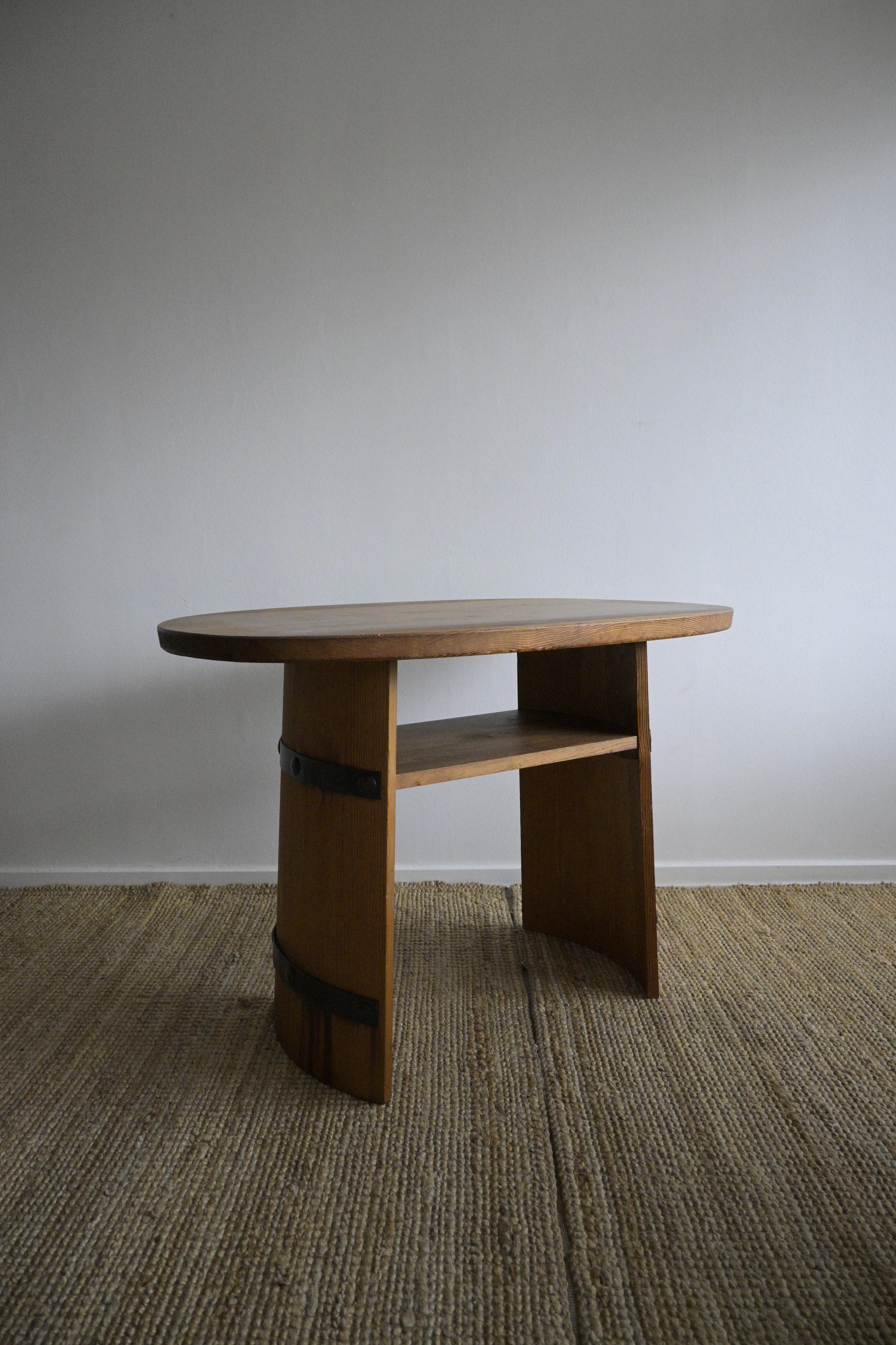 Swedish pine table 
