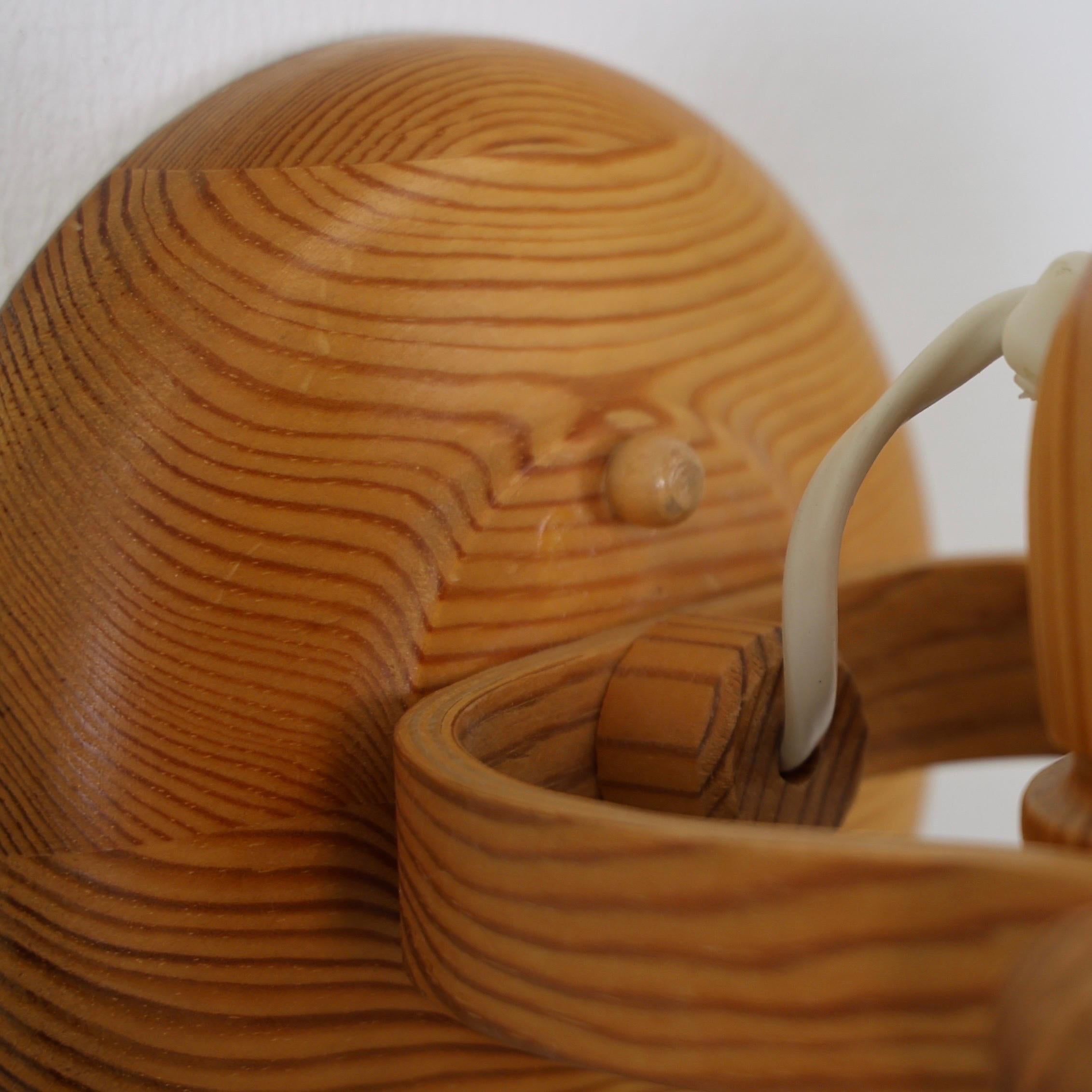Sonce in legno di pino svedese di Markslöjd, Svezia, anni '80 in vendita 3