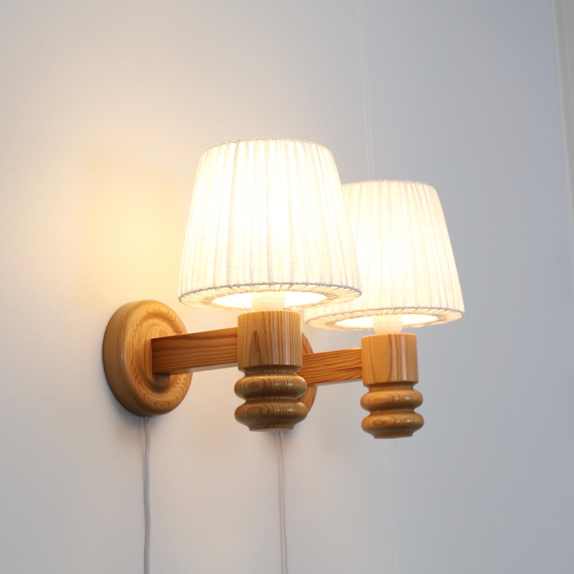 Appliques suédoises en bois de pin par Solbackens Svarveri, Suède, années 1970 en vente 5