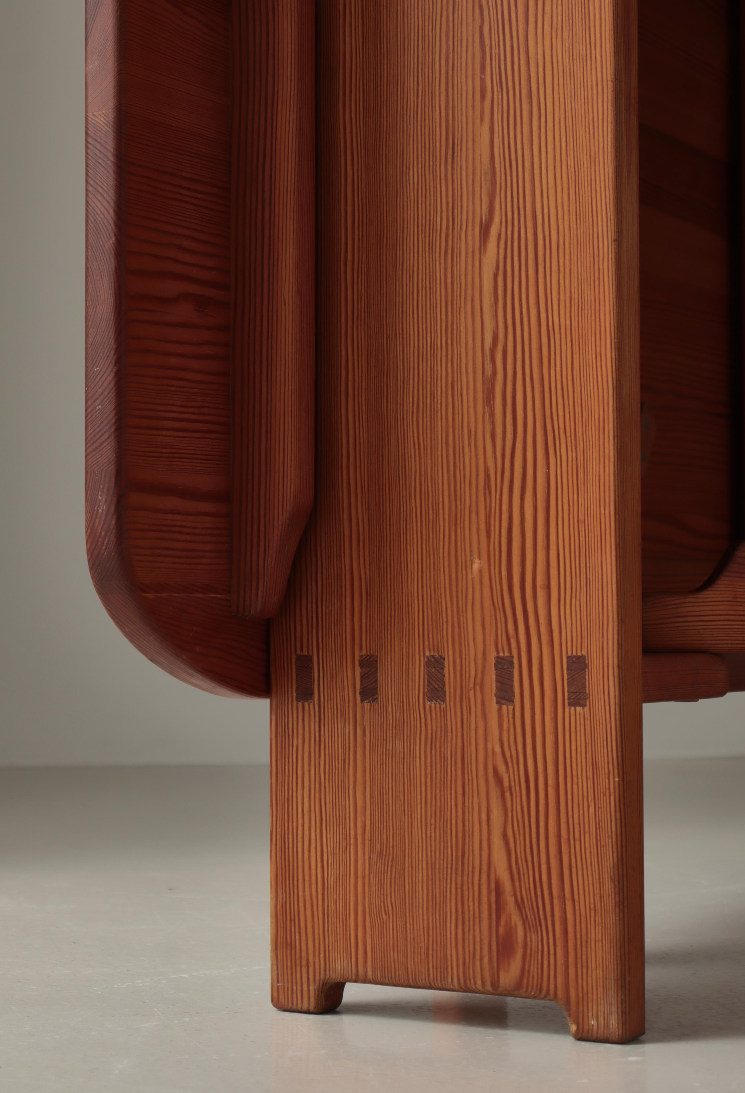 Swedish Pinewood Gateleg Table “Härjedalen” by Carl Malmsten, 1950s For Sale 5
