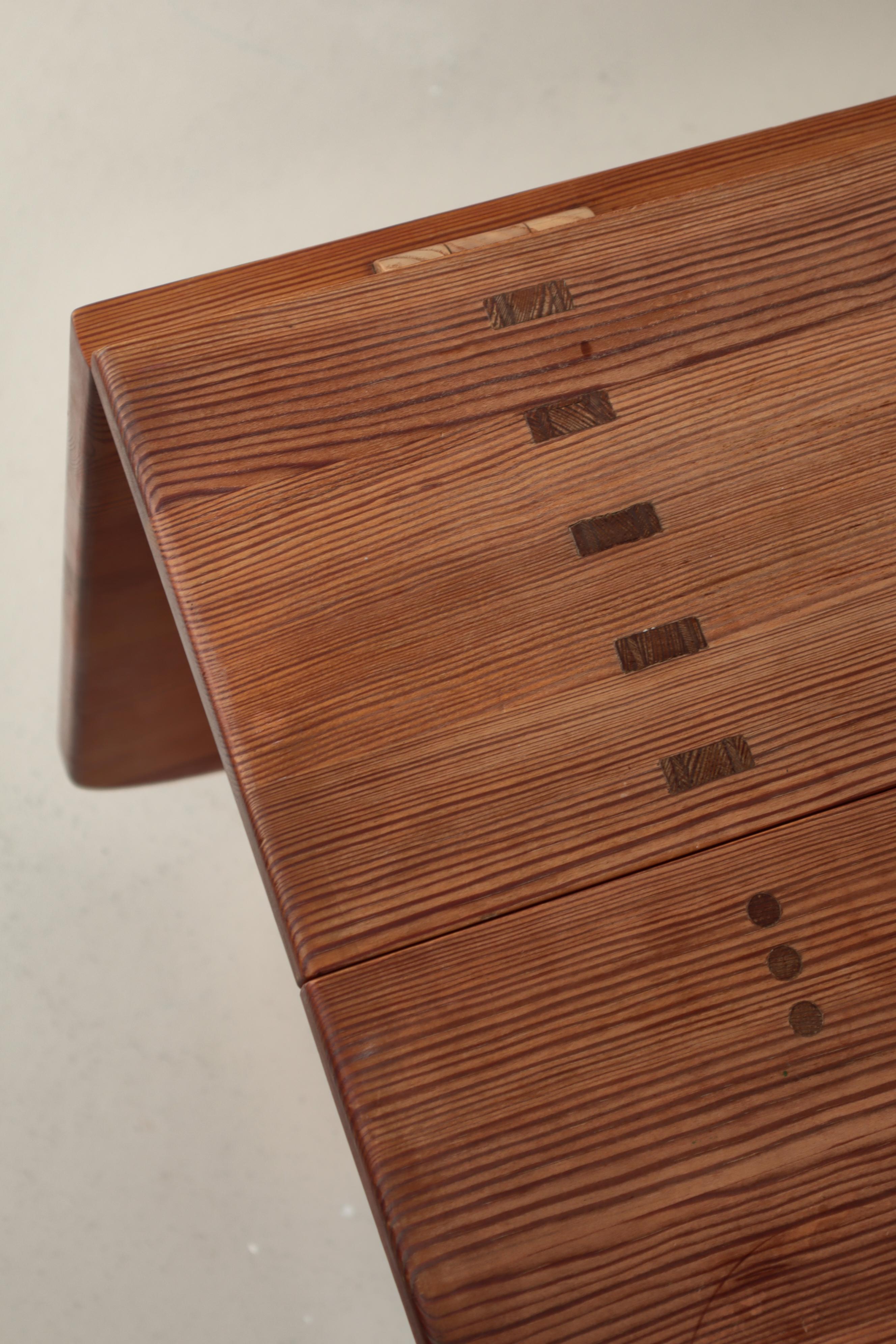 Mid-20th Century Swedish Pinewood Gateleg Table “Härjedalen” by Carl Malmsten, 1950s For Sale