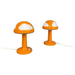 Lampade da tavolo svedesi postmoderne in plastica arancione di Henrik Preutz per Ikea, anni 2000