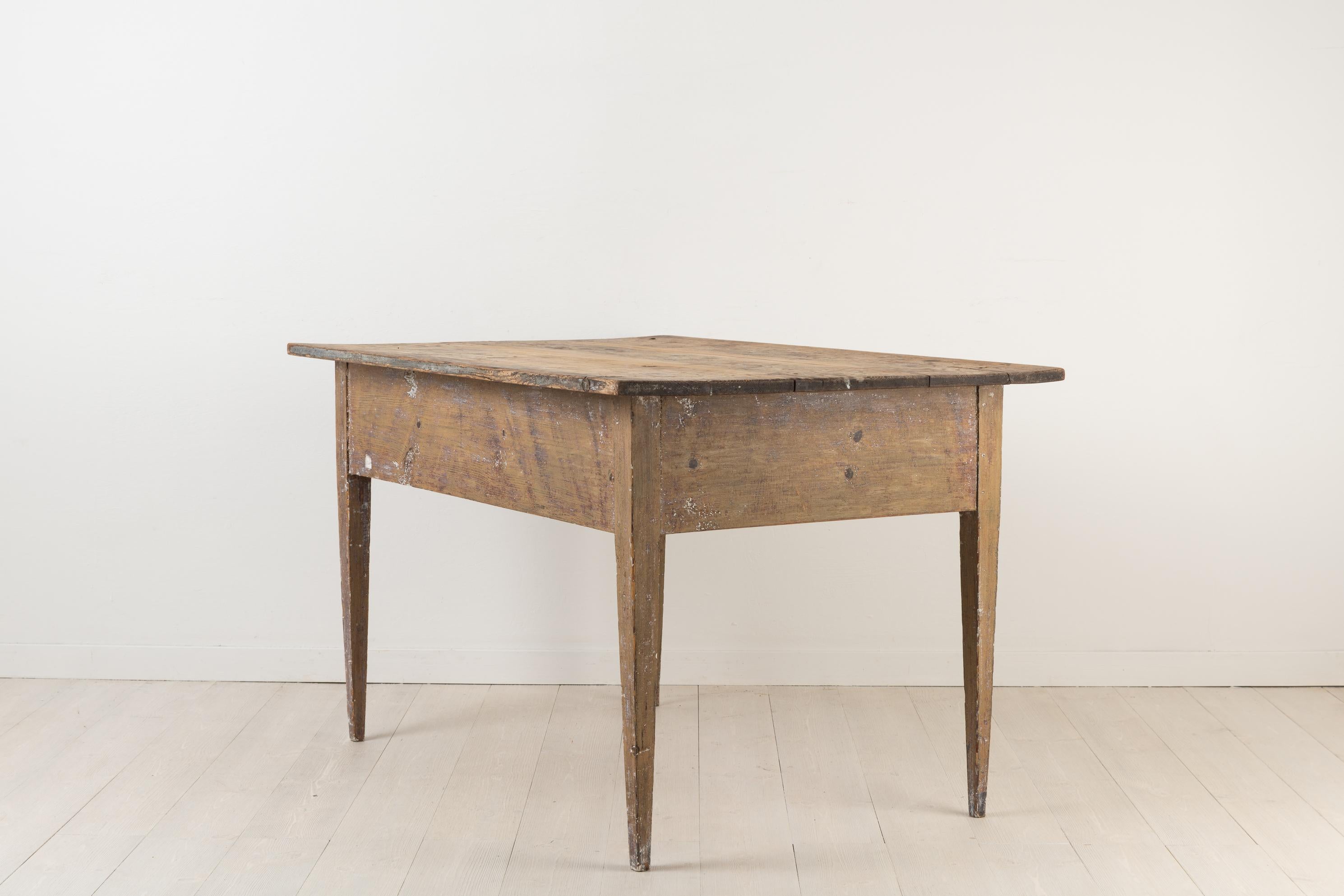 Pine Swedish Primitive Neoclassical Folk Art Table For Sale