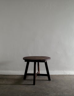 Swedish Primitive Round Side Table in Stained Pine Produced in the Late 1800s