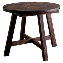 Swedish Primitive Round Side Table in Stained Pine Produced in the Late 1800s