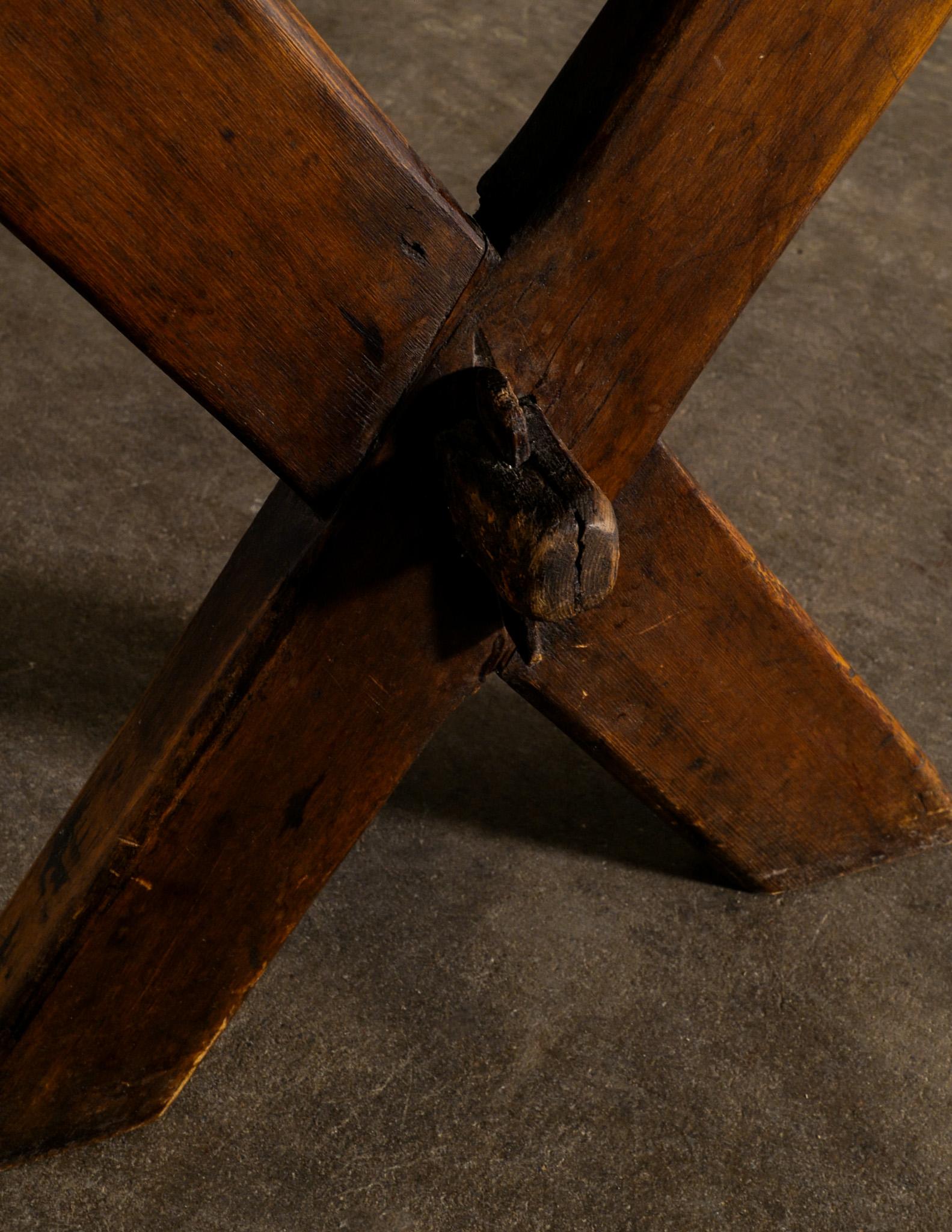 Swedish Primitive Side Coffee Table in Stained Pine Produced in the Late 1800s 2