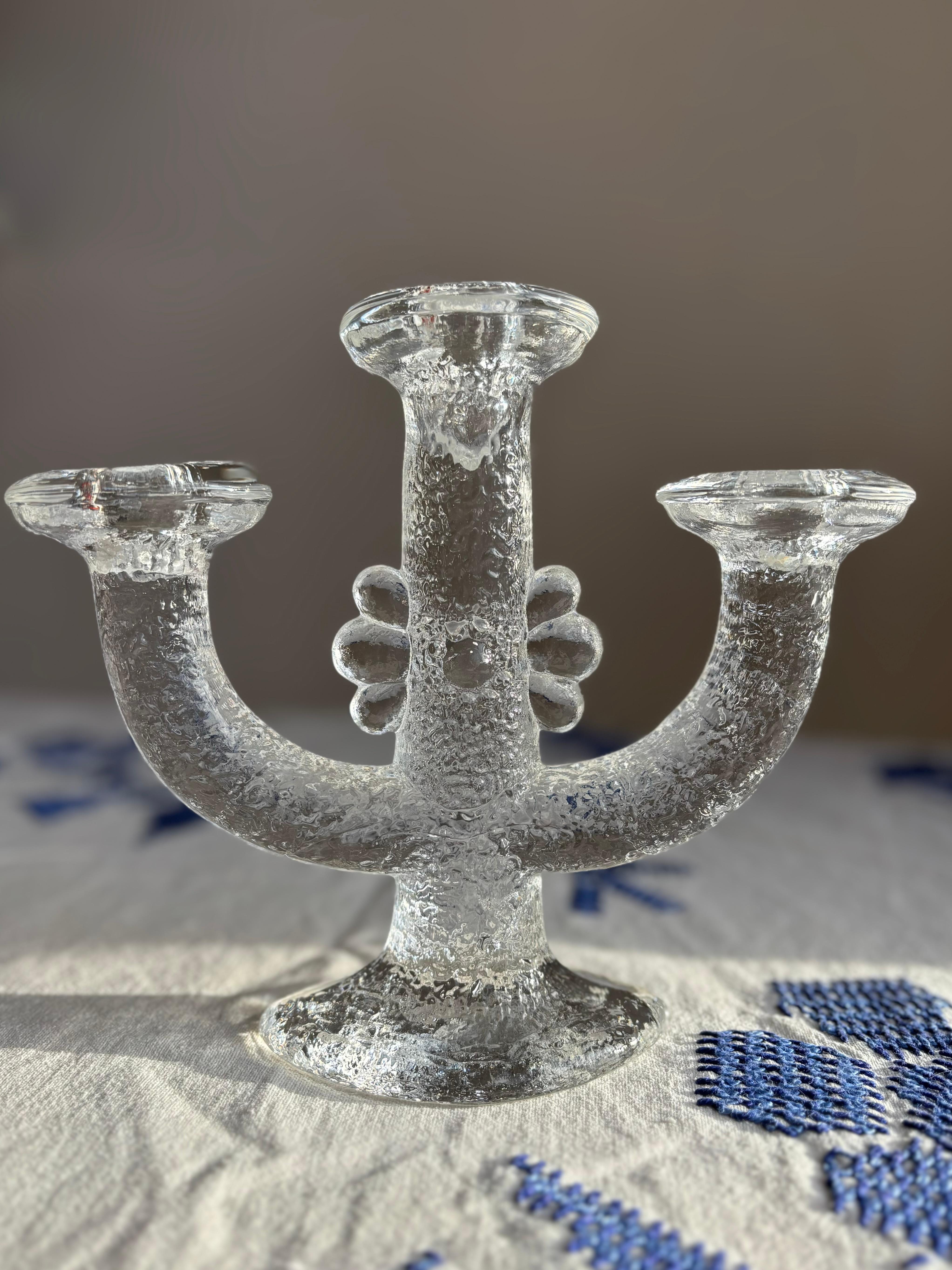 20ième siècle Candélabre suédois Pukeberg en verre d'art, années 1960 en vente