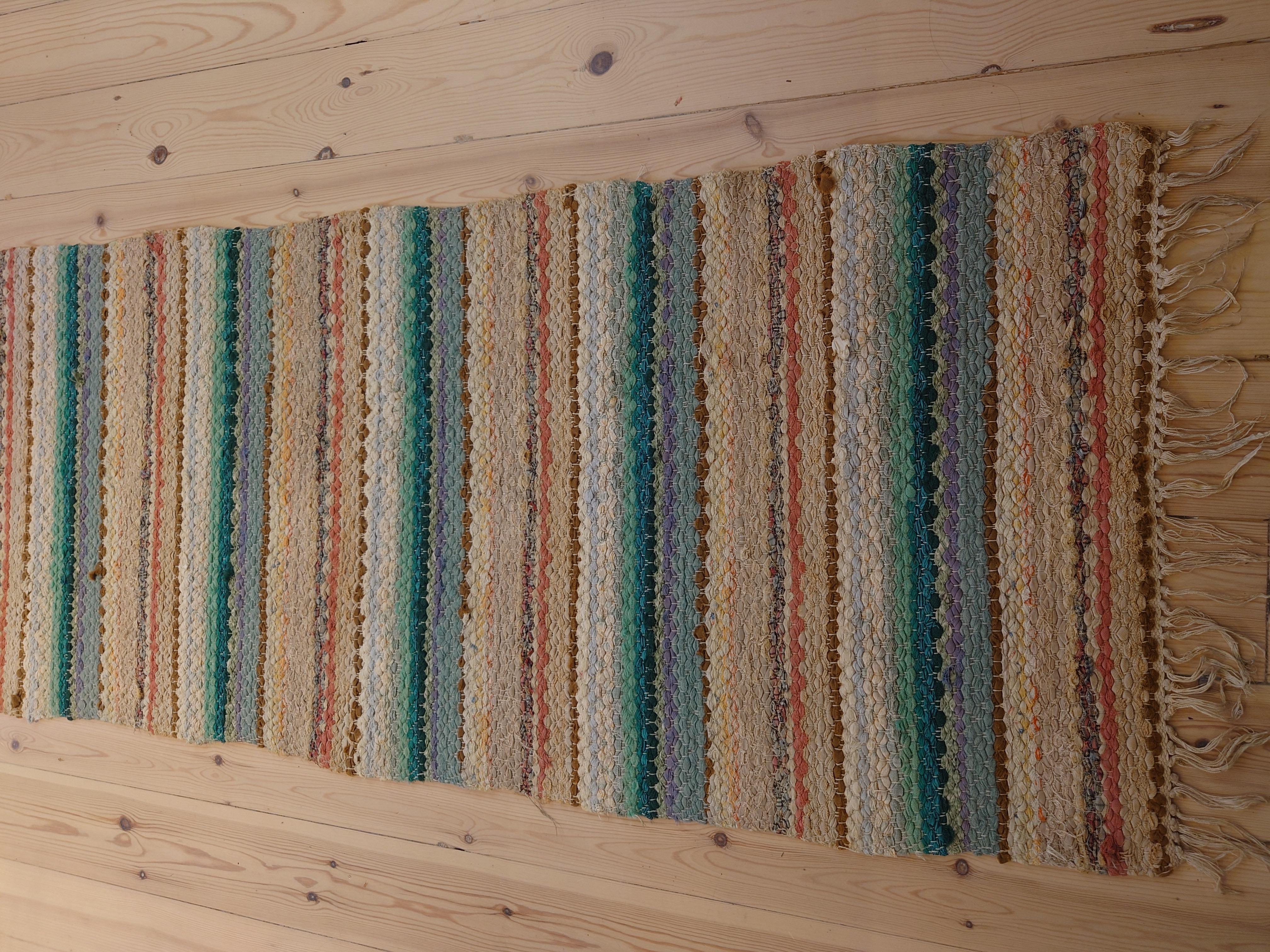 Country Swedish  Rag Rug country Folkart hand woven For Sale