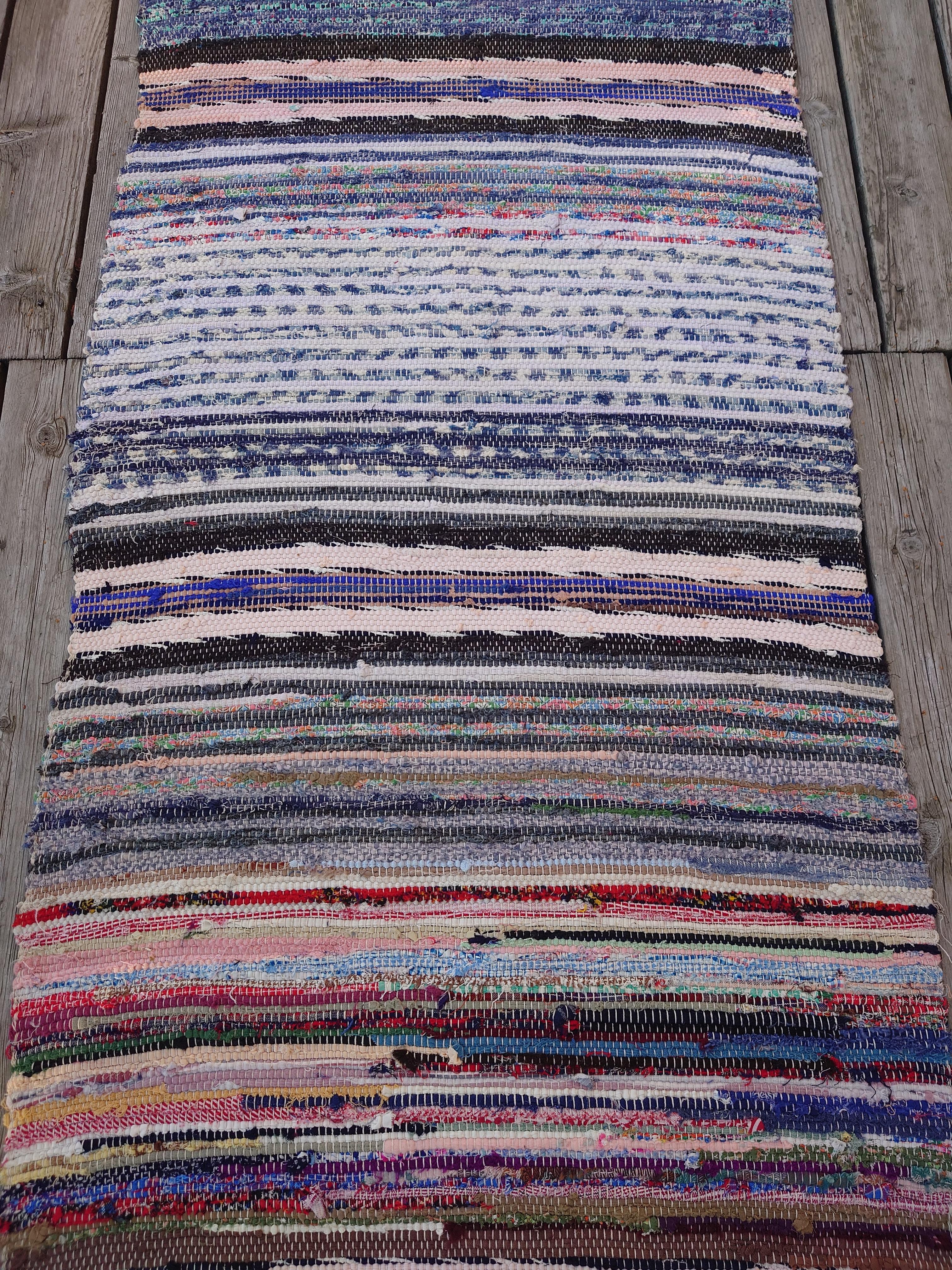 Hand-Woven Swedish Rag Rug hand woven For Sale