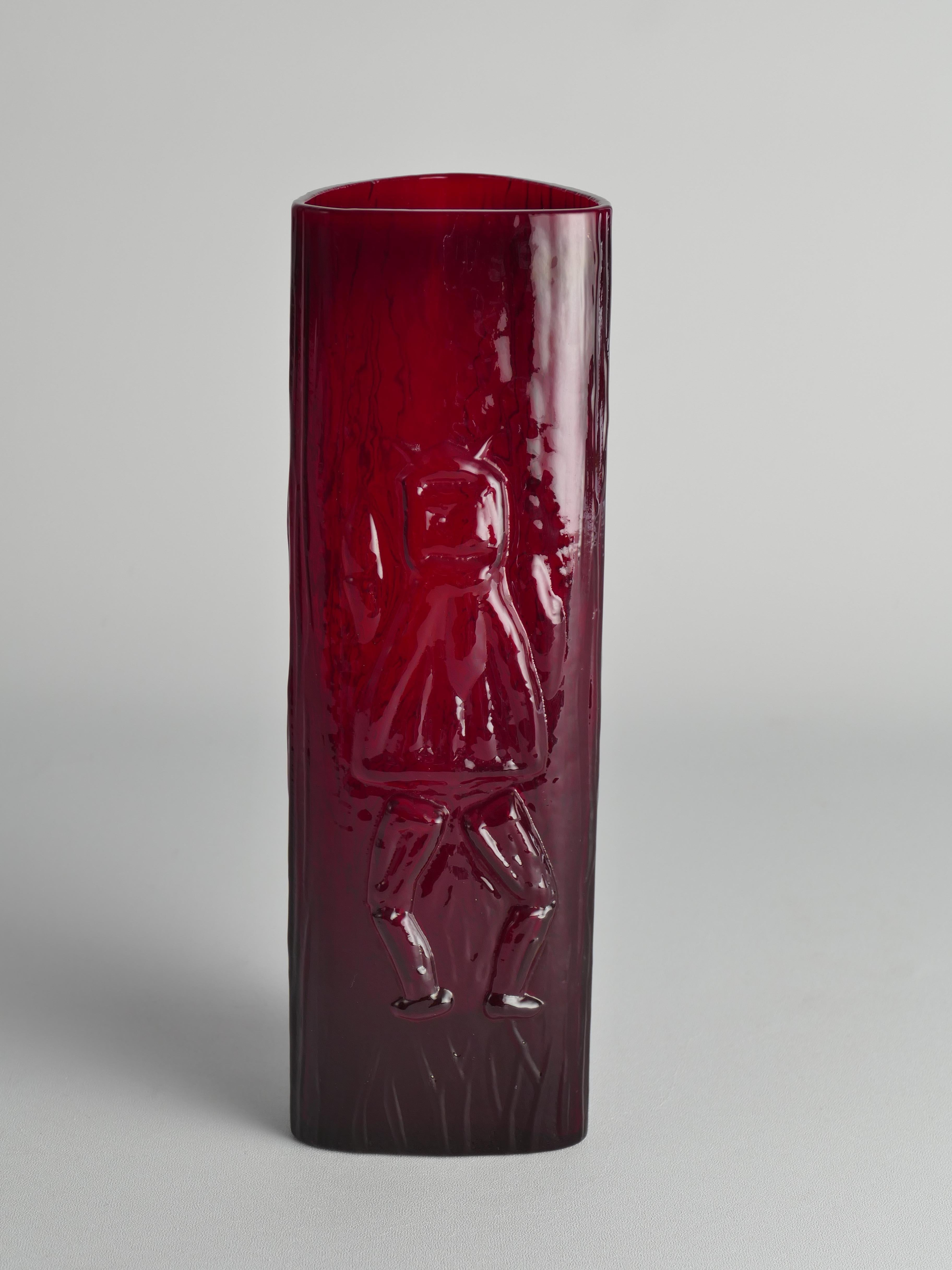 Scandinave moderne Vase triangulaire en verre 