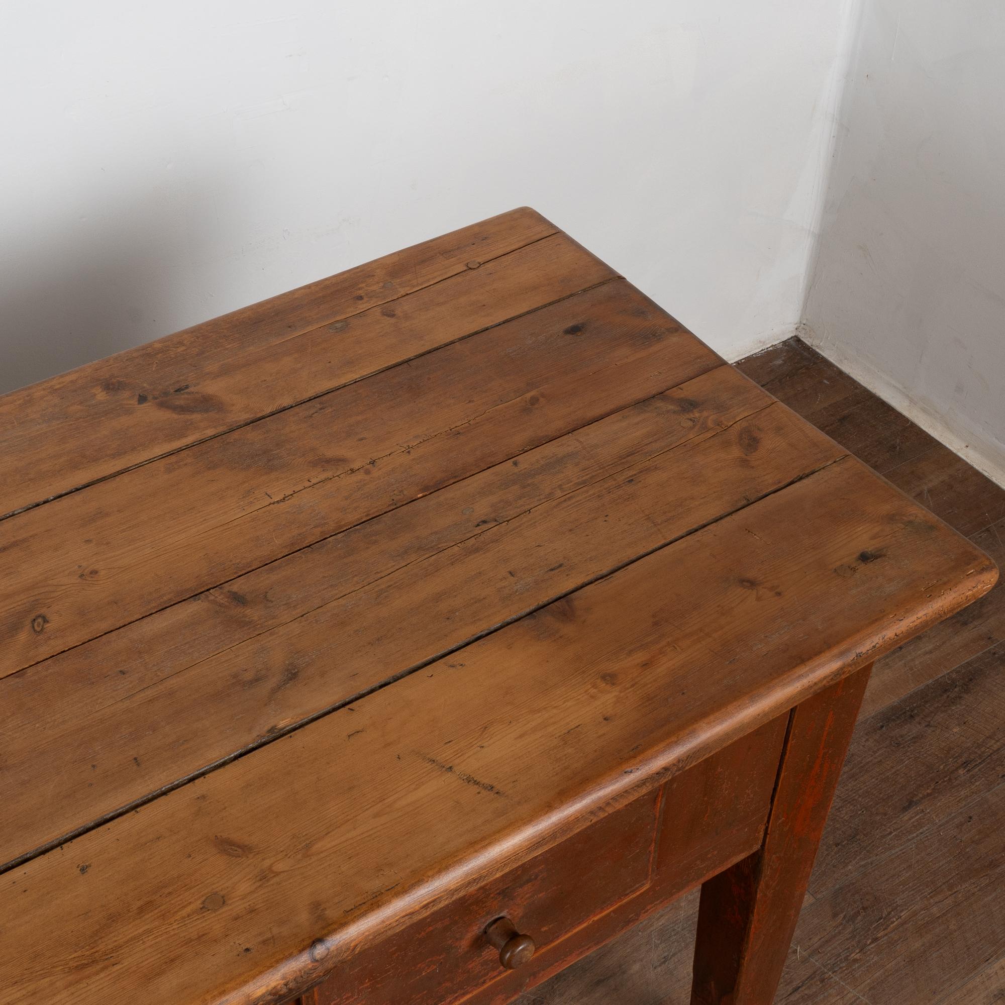Swedish Red Painted Pine Farmhouse Console Table with Drawers, circa 1820-40 2