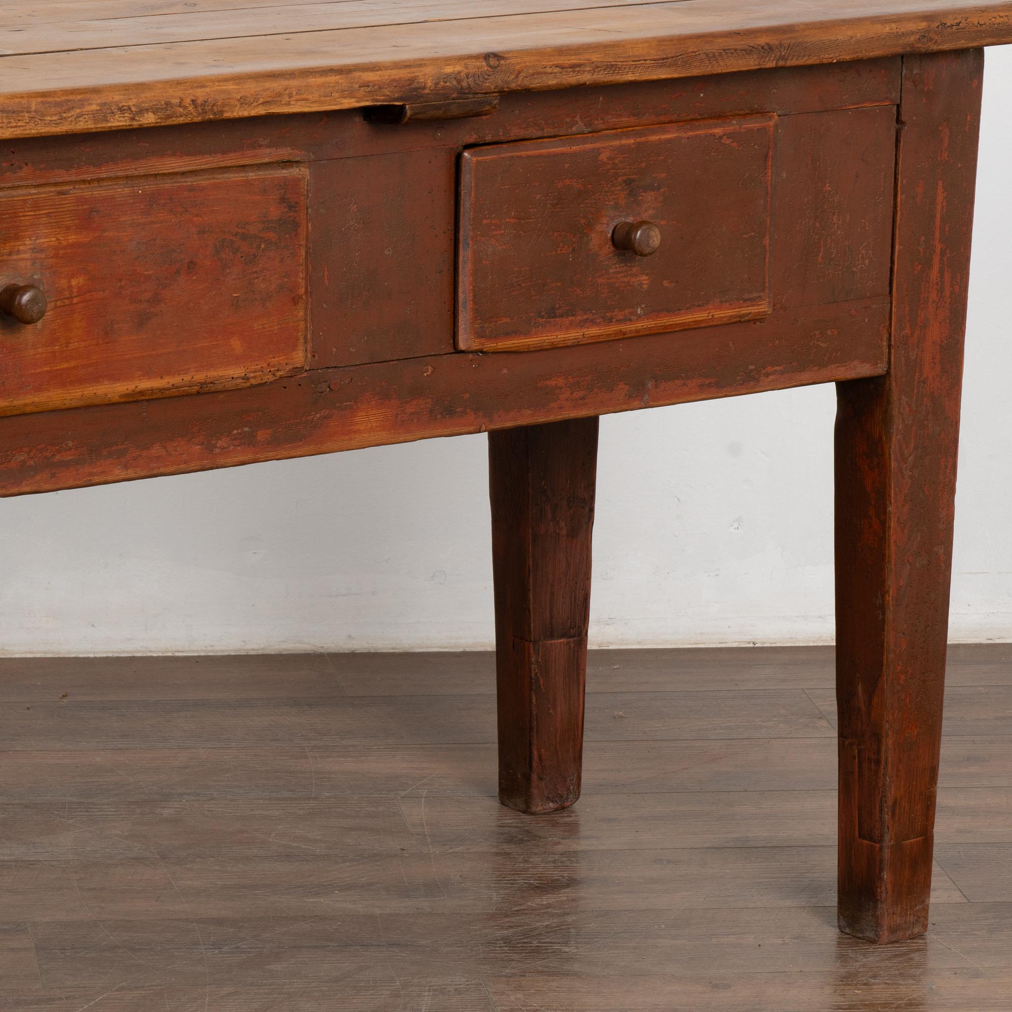 Swedish Red Painted Pine Farmhouse Console Table with Drawers, circa 1820-40 4
