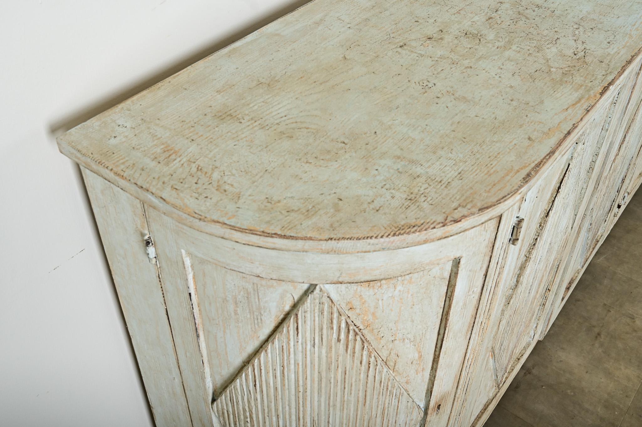 Swedish Reproduction Painted Demilune Buffet In Good Condition For Sale In Baton Rouge, LA
