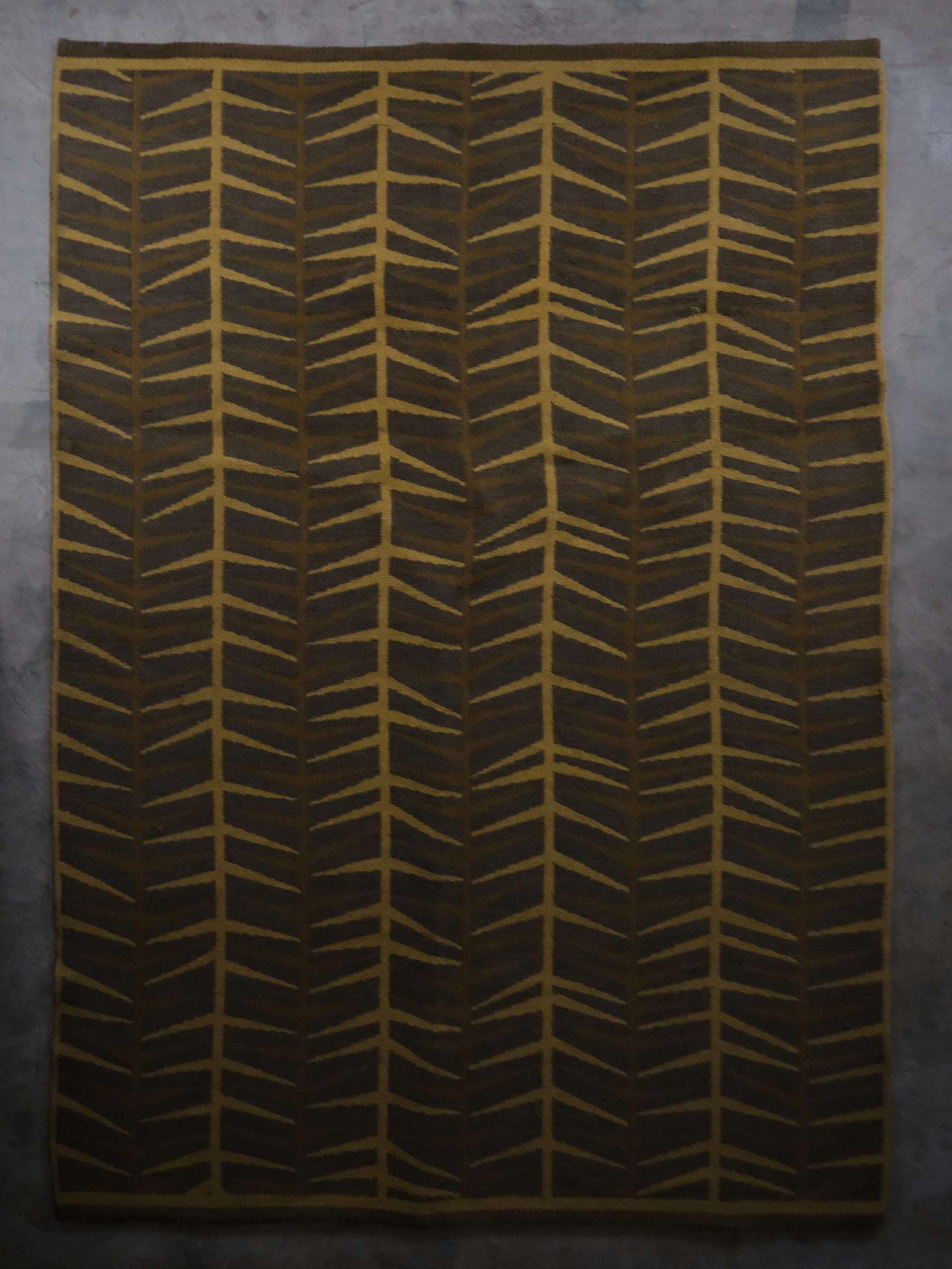 Schwedischer reversibler Flachgewebeteppich 'Barrskog' von Ingrid Dessau, 1950er Jahre im Angebot 1
