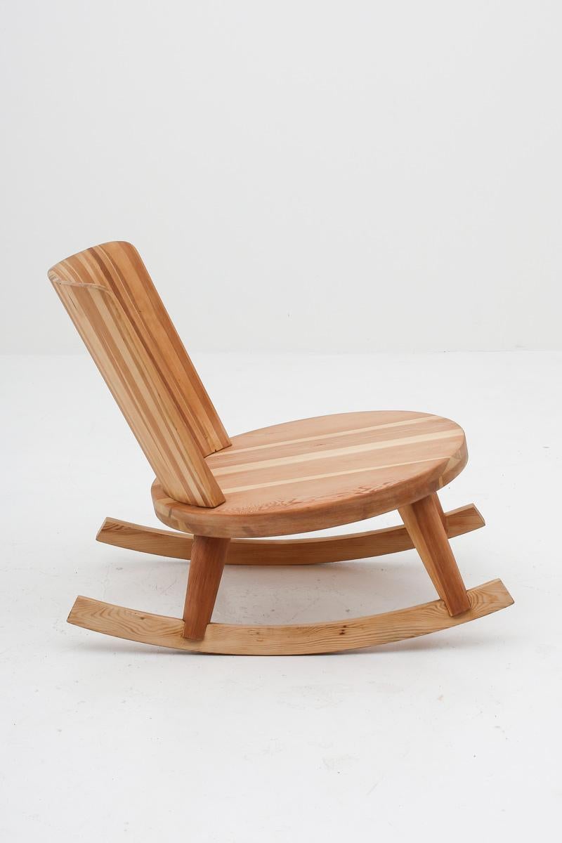 Swedish Rocking Chair in Pine, 1940s In Good Condition For Sale In Karlstad, SE