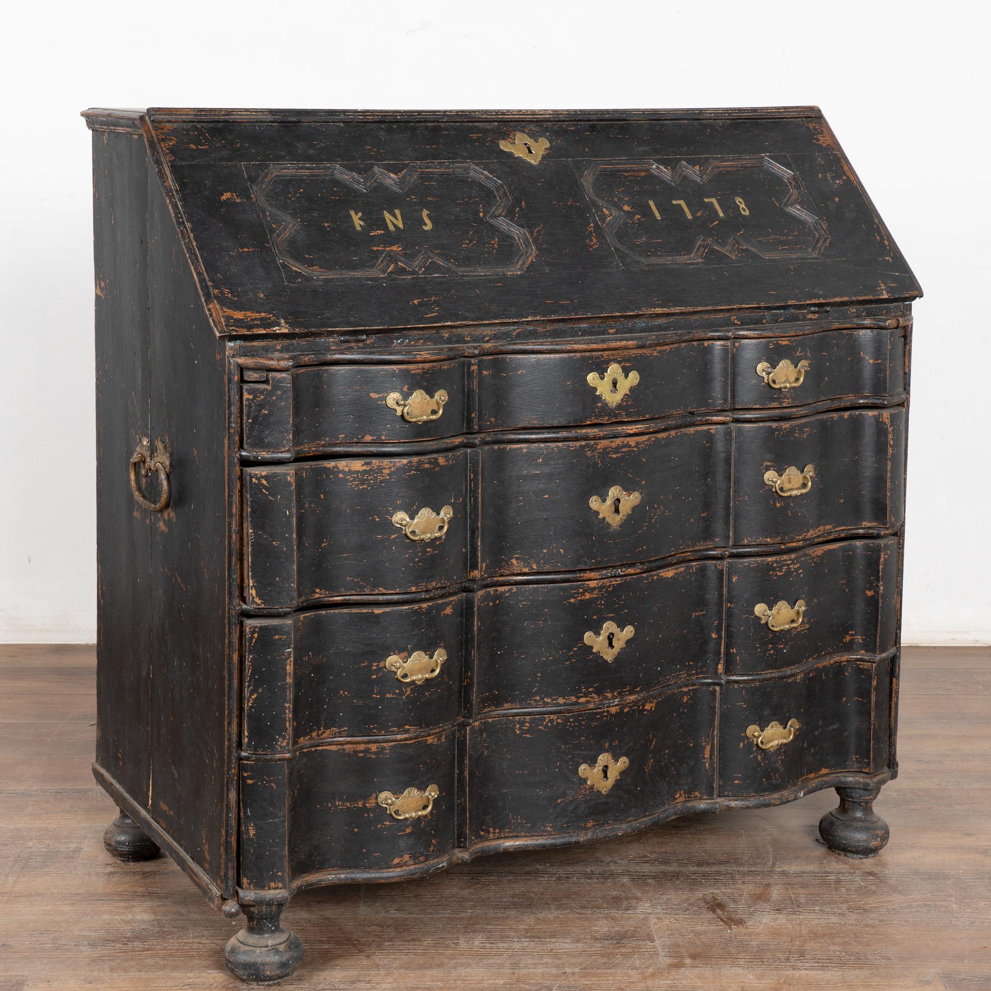 Segreteria svedese rococò dipinta di nero datata 1778 In condizioni discrete a Round Top, TX