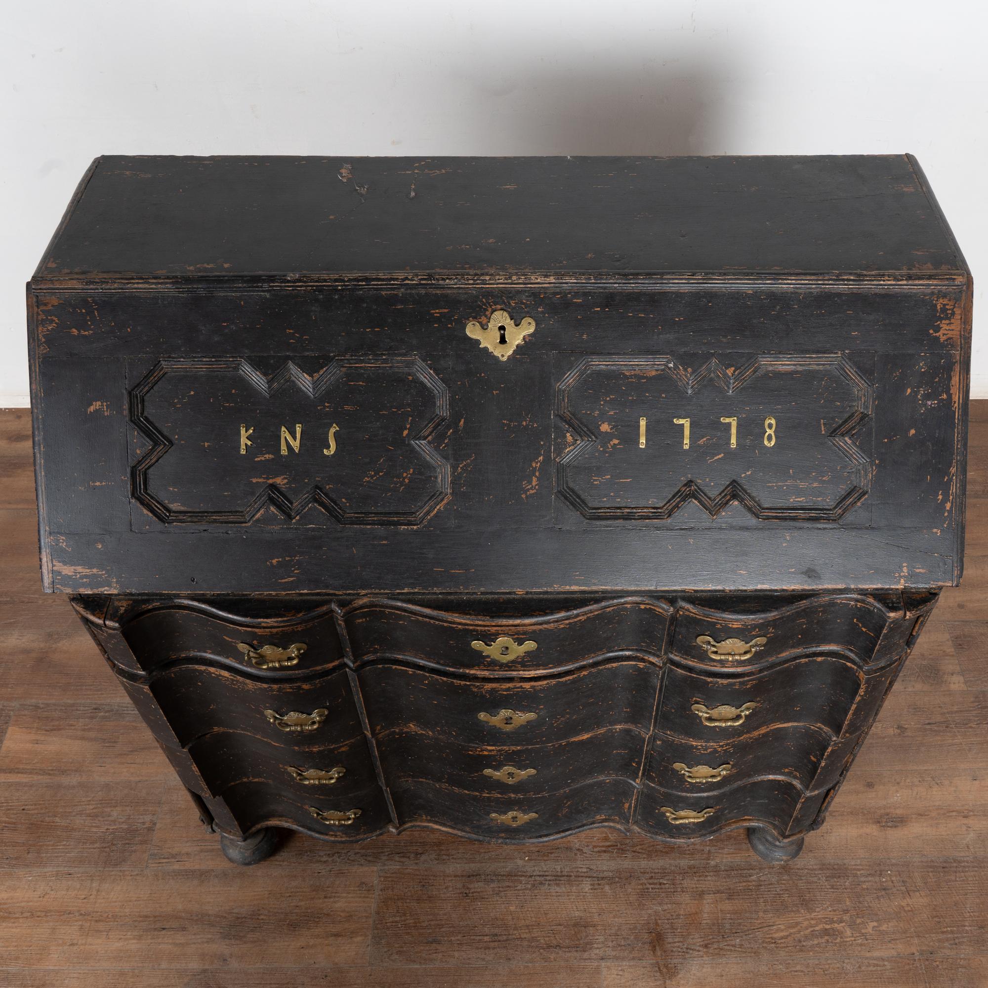 Ottone Segreteria svedese rococò dipinta di nero datata 1778