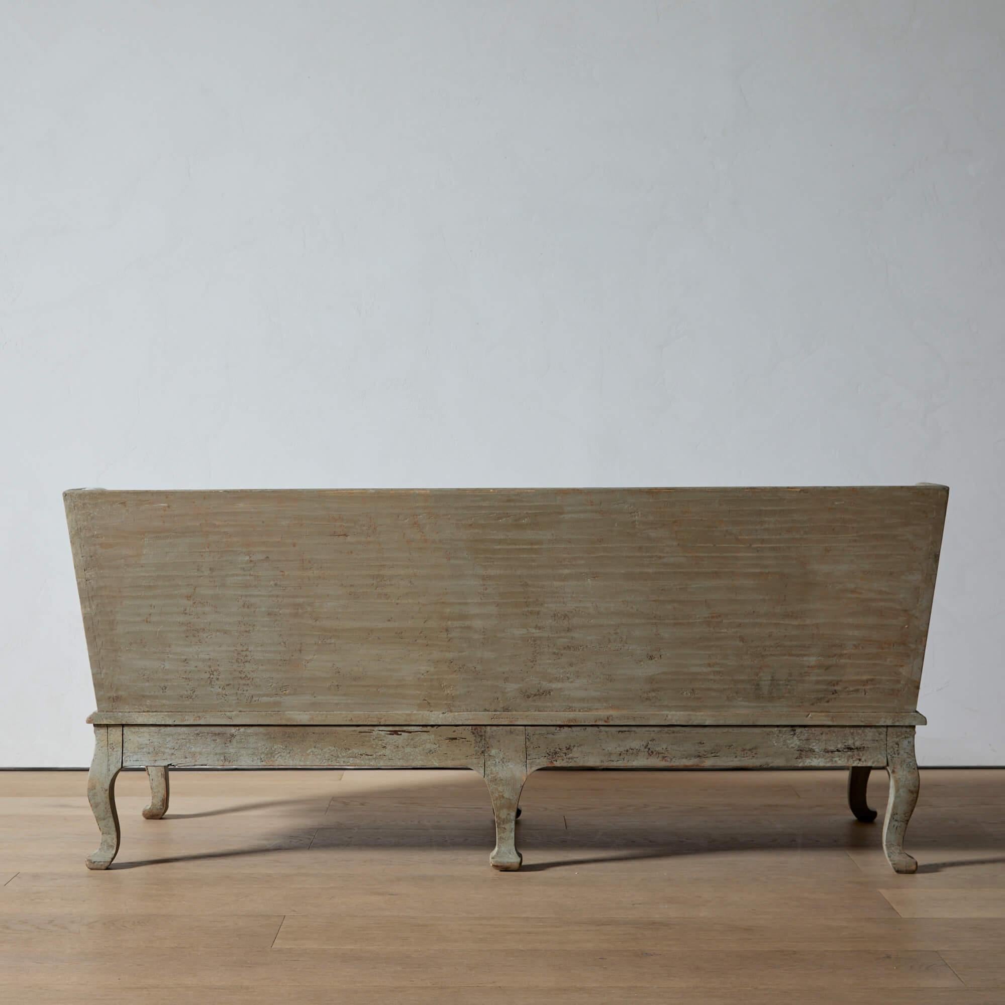18th Century Swedish Rococo Carved Pine Trågsoffa For Sale