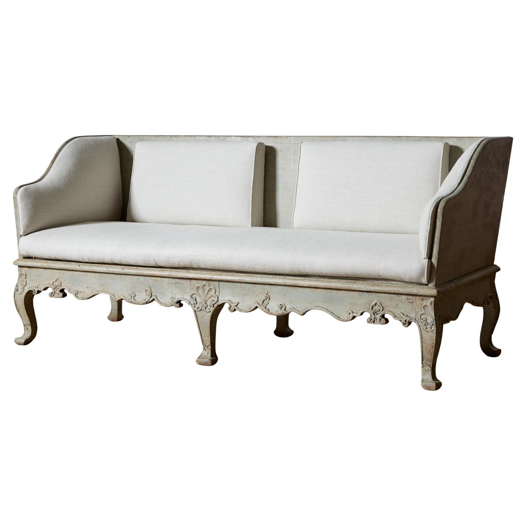 Trågsoffa suédois en pin sculpté rococo