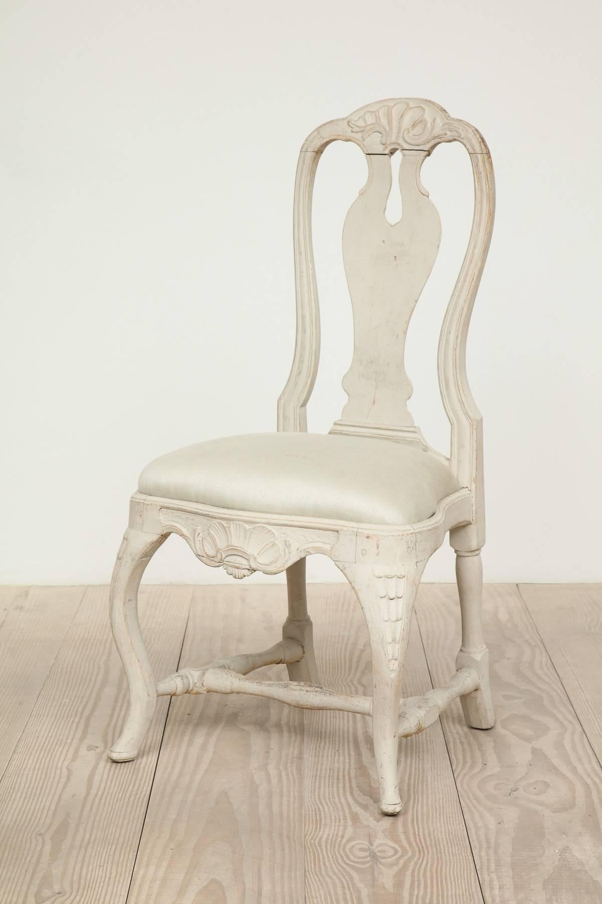 Swedish Rococo Dining Chairs, Set of 12, circa 1765 10