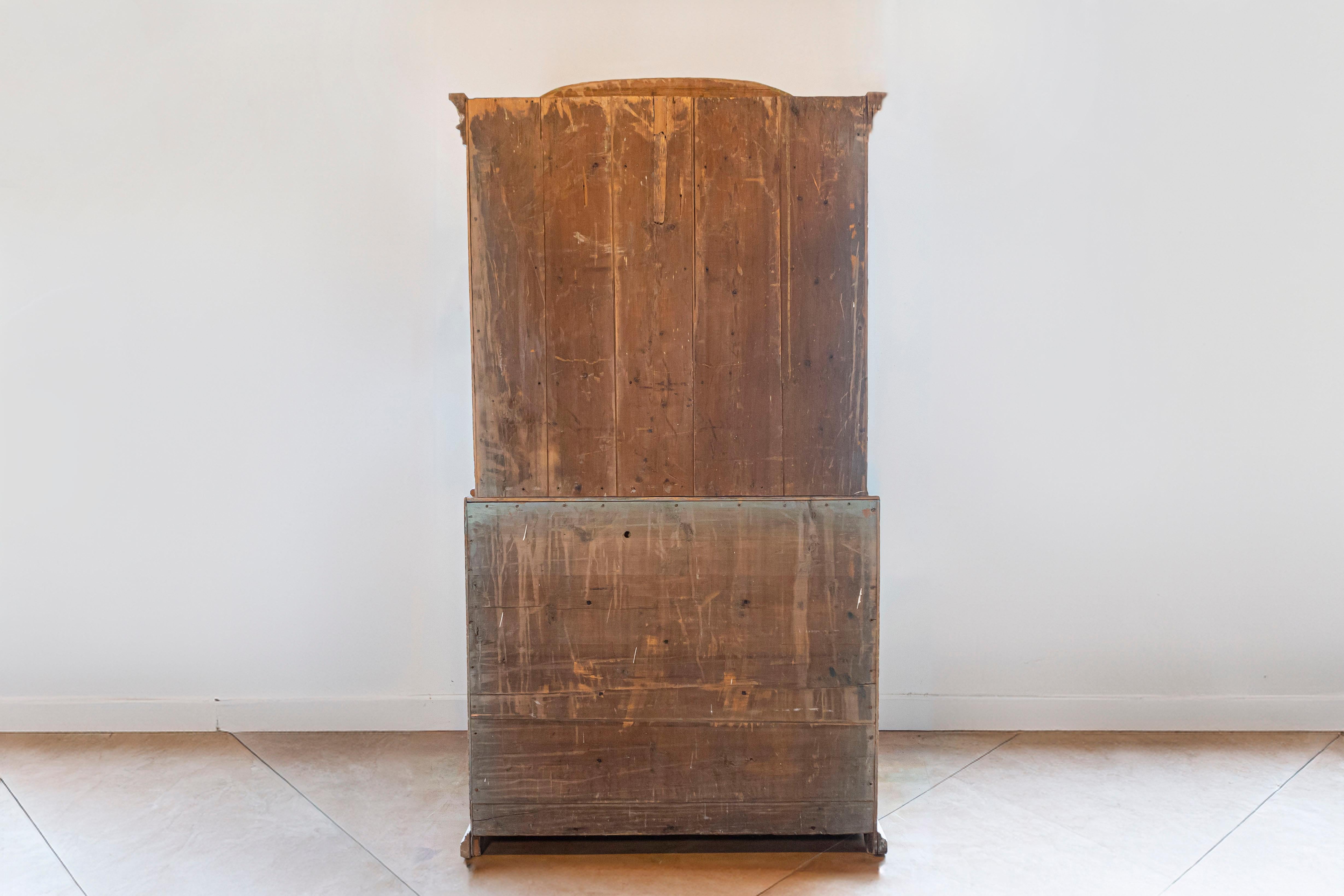Swedish Rococo Period 1790s Painted Two-Part Secretary with Slanted Front Desk 2