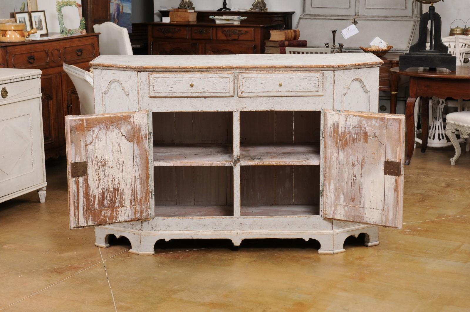 Swedish Rococo Period 18th Century Buffet from Värmland with Canted Side Posts For Sale 6