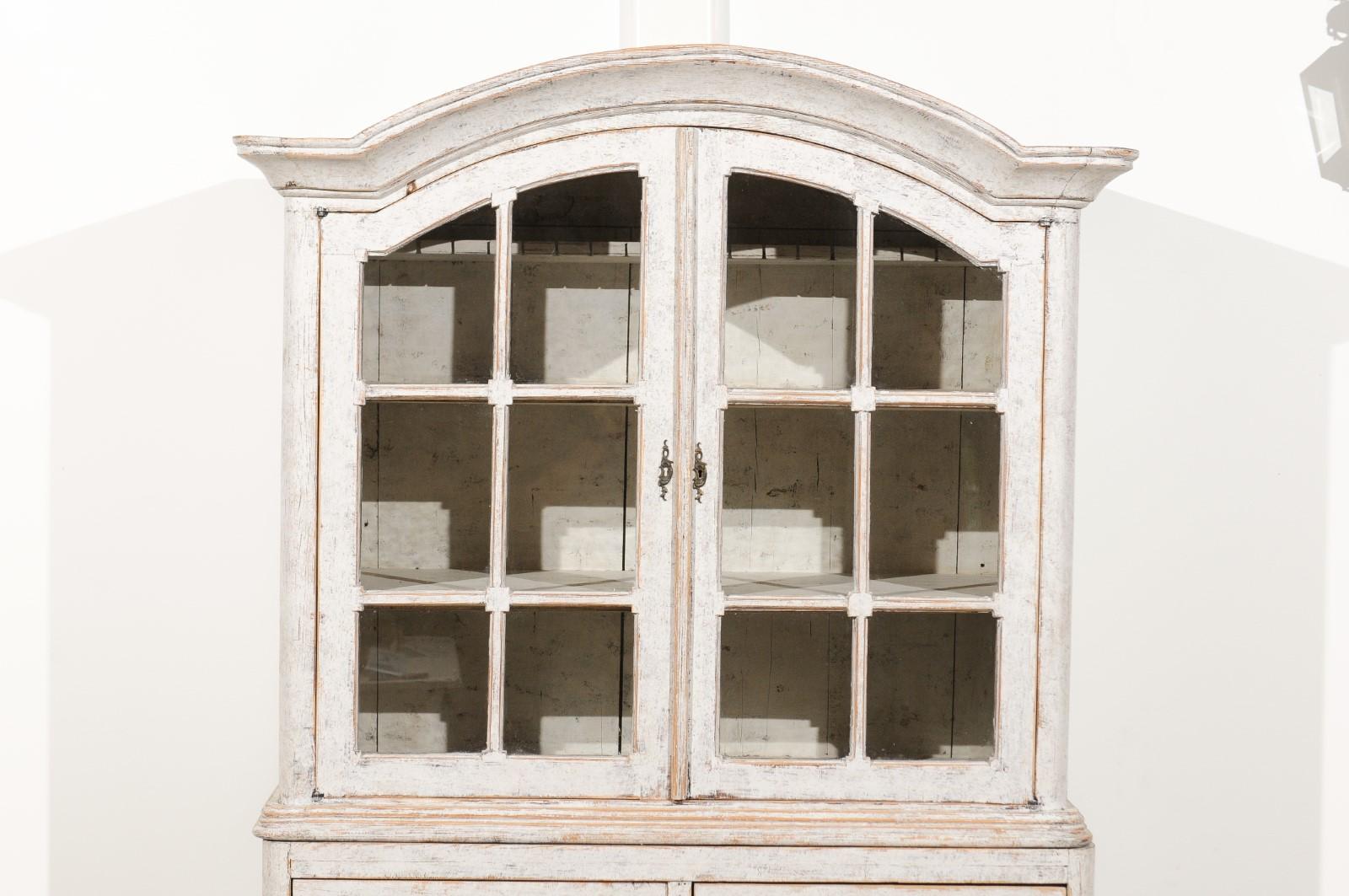 Swedish Rococo Style 19th Century Painted Vitrine with Glass Doors and Drawers For Sale 2