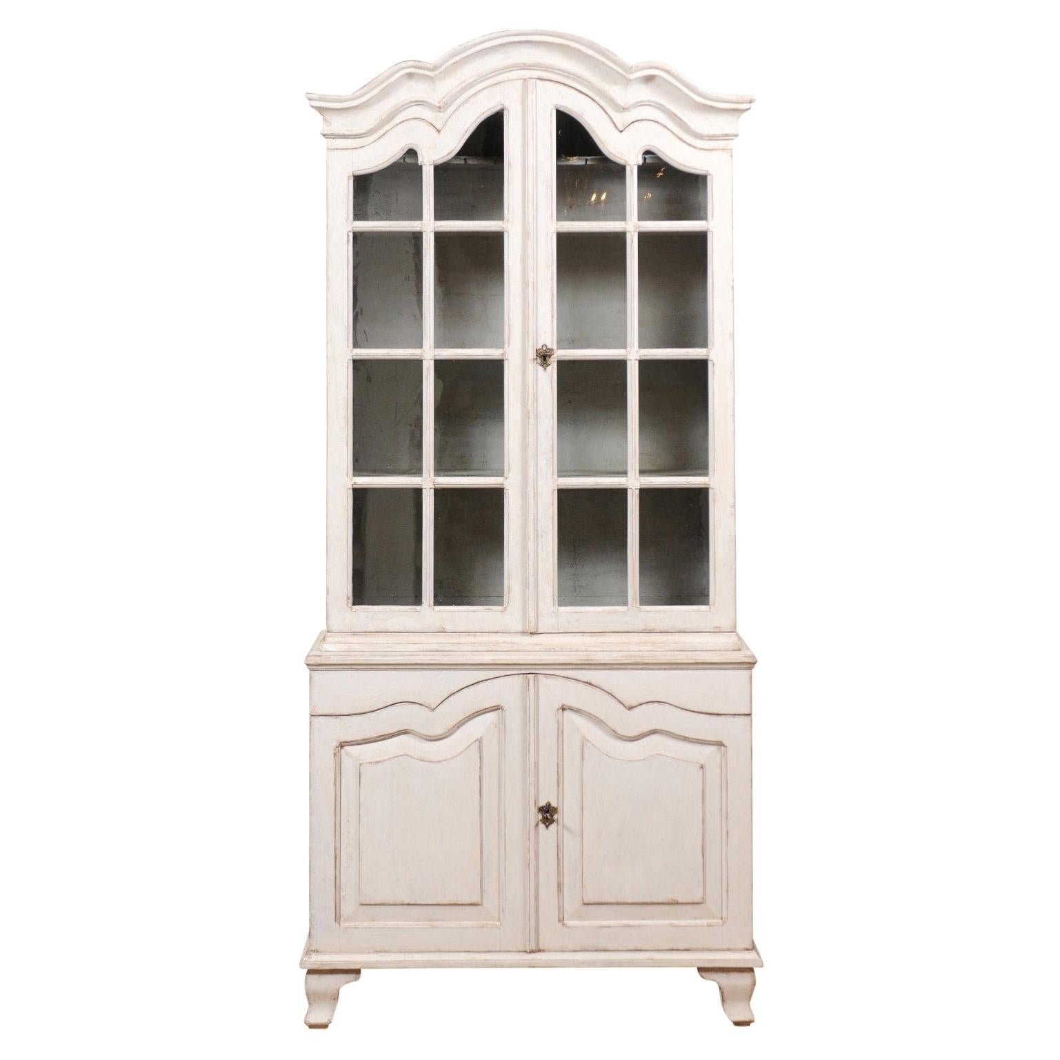 Swedish Rococo Style 19th Century Painted Wood Vitrine Cabinet with Glass Doors