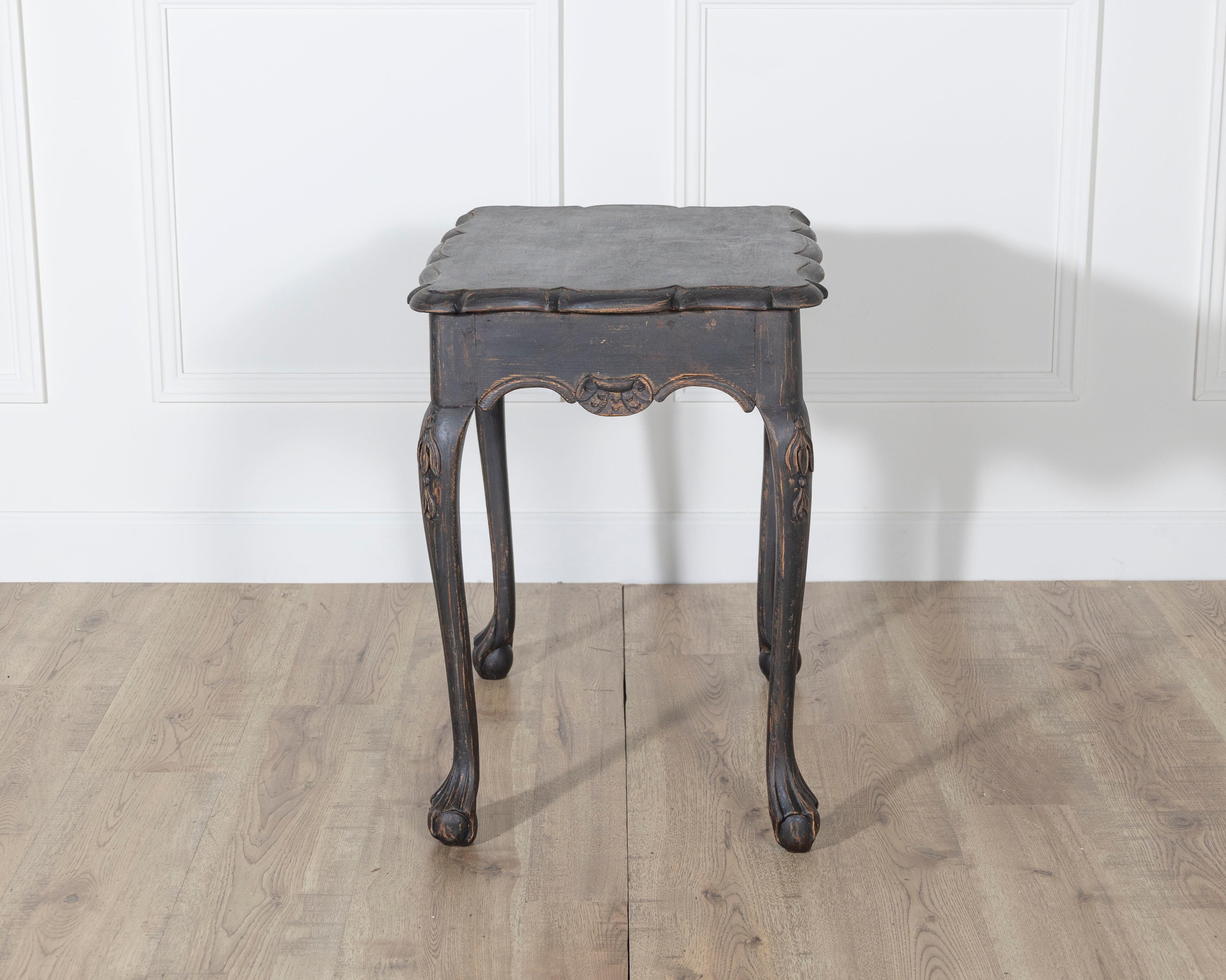 Swedish Rococo table circa 1780 In Good Condition For Sale In Atlanta, GA