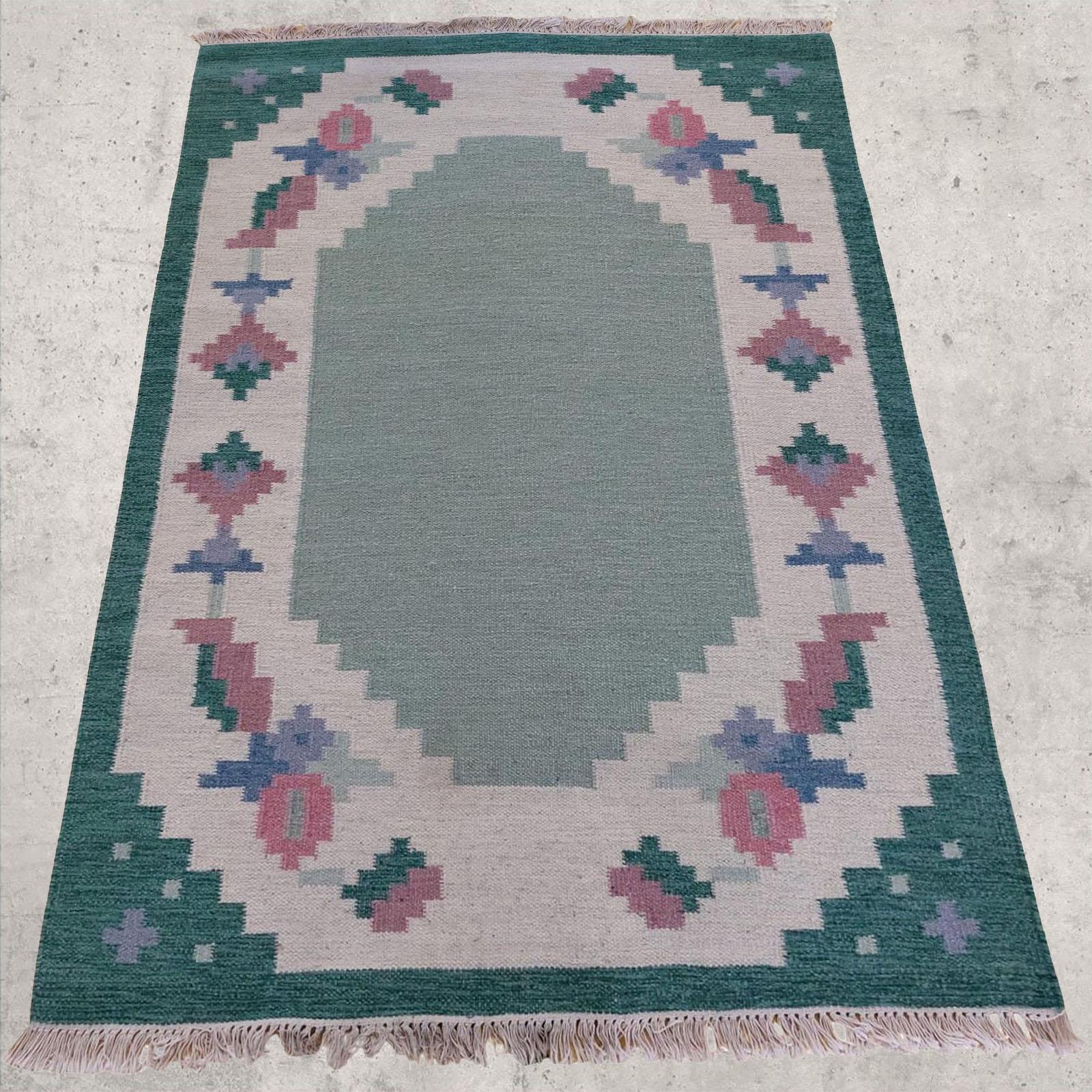 Mid-Century Modern Swedish Rölakan Rug Flatweaved Kilim Handwoven Wool, Mid-Century For Sale