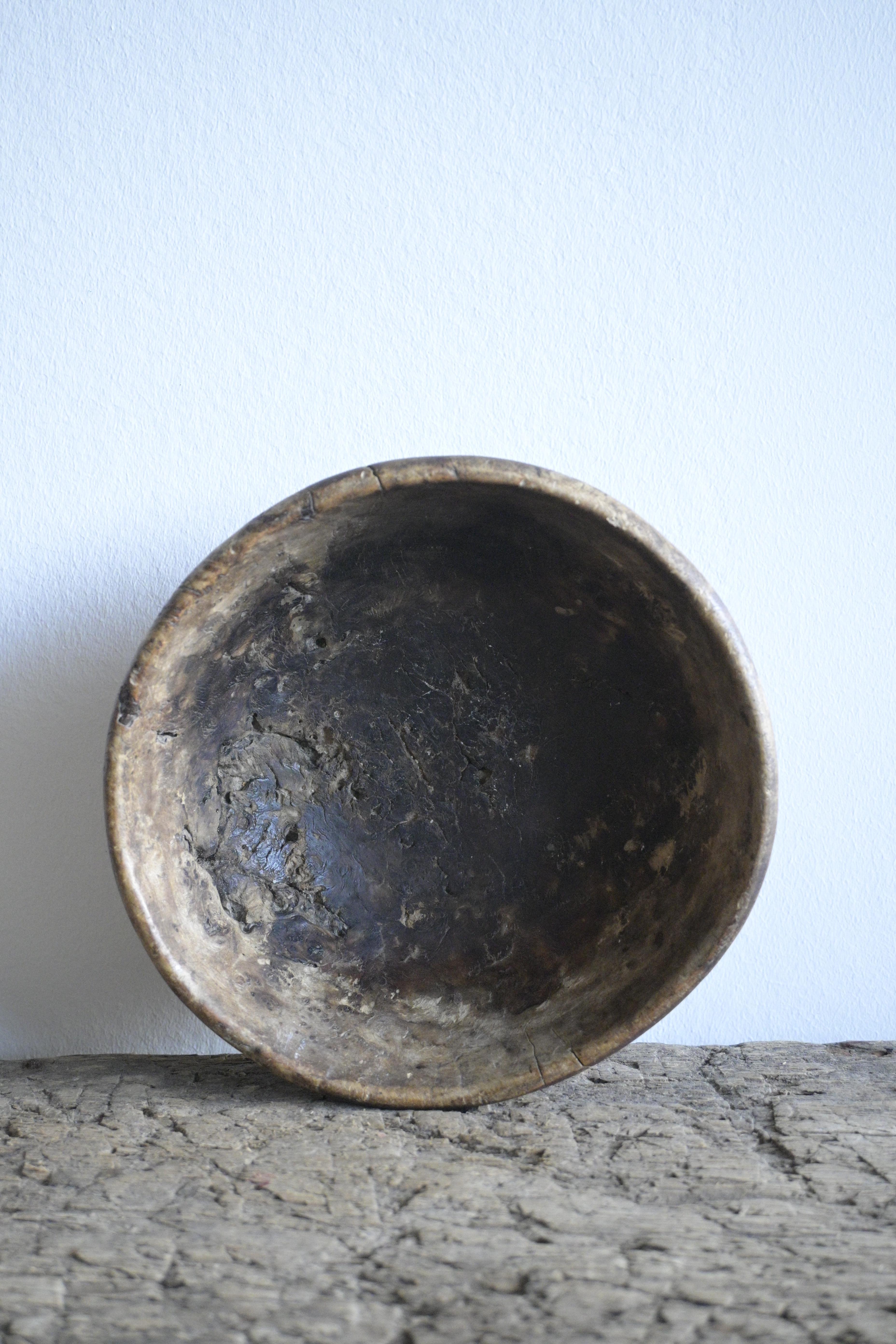 Swedish Root Bowl early 1800 century from Gagnef, Dalarna For Sale 3
