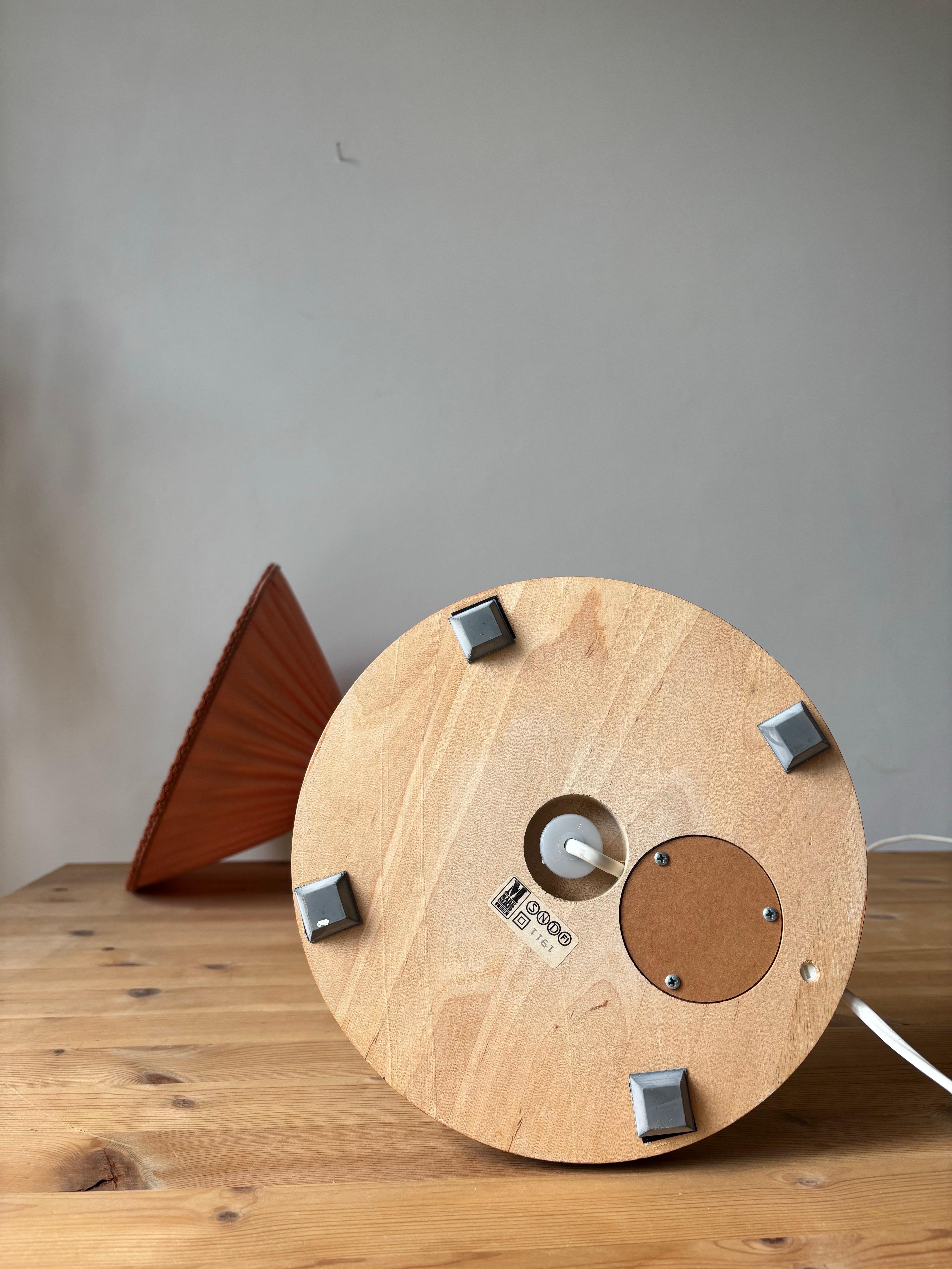 Lampade svedesi a collo di cigno con paralume a rosa, stile Art Déco, anni '60 in vendita 2