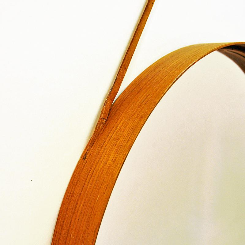 Miroir rond suédois en teck vintage Glasmäster Markaryd:: années 1960 Bon état à Stockholm, SE