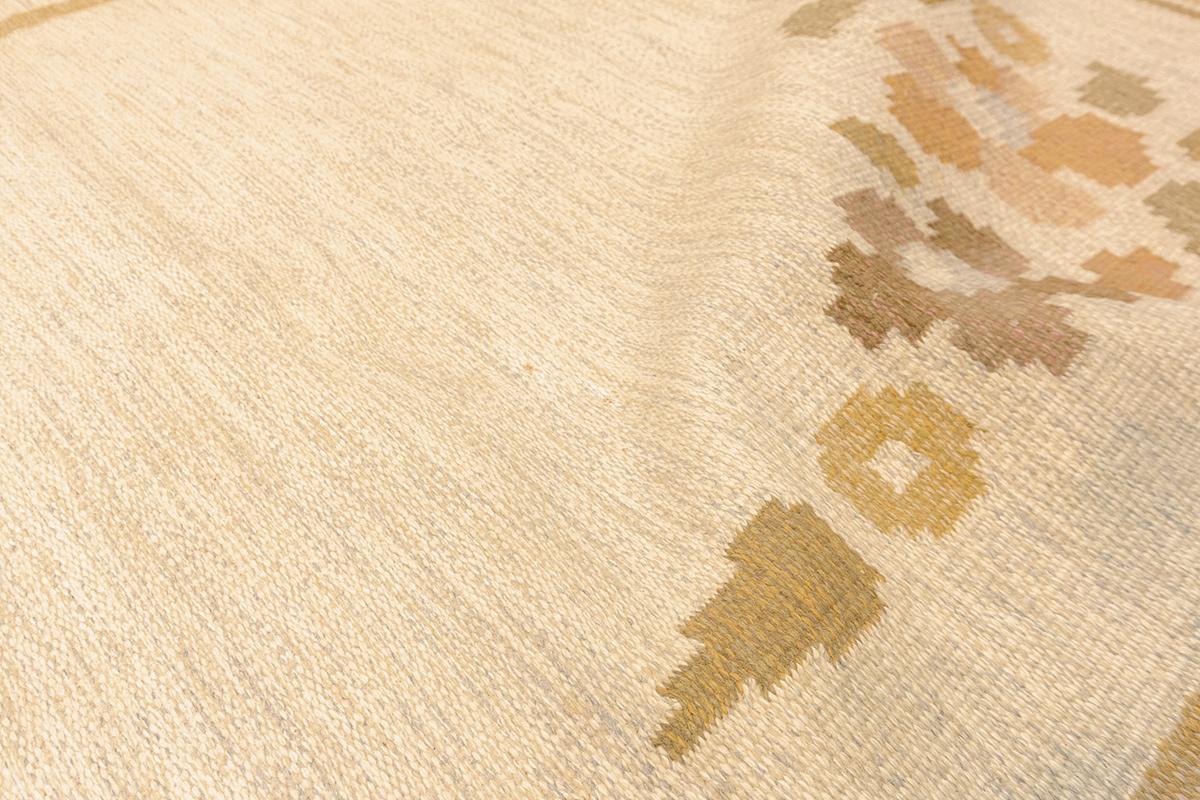 Swedish Rug Minimalist Design OA Mollaianrugs Collection In Good Condition For Sale In Ferrara, IT