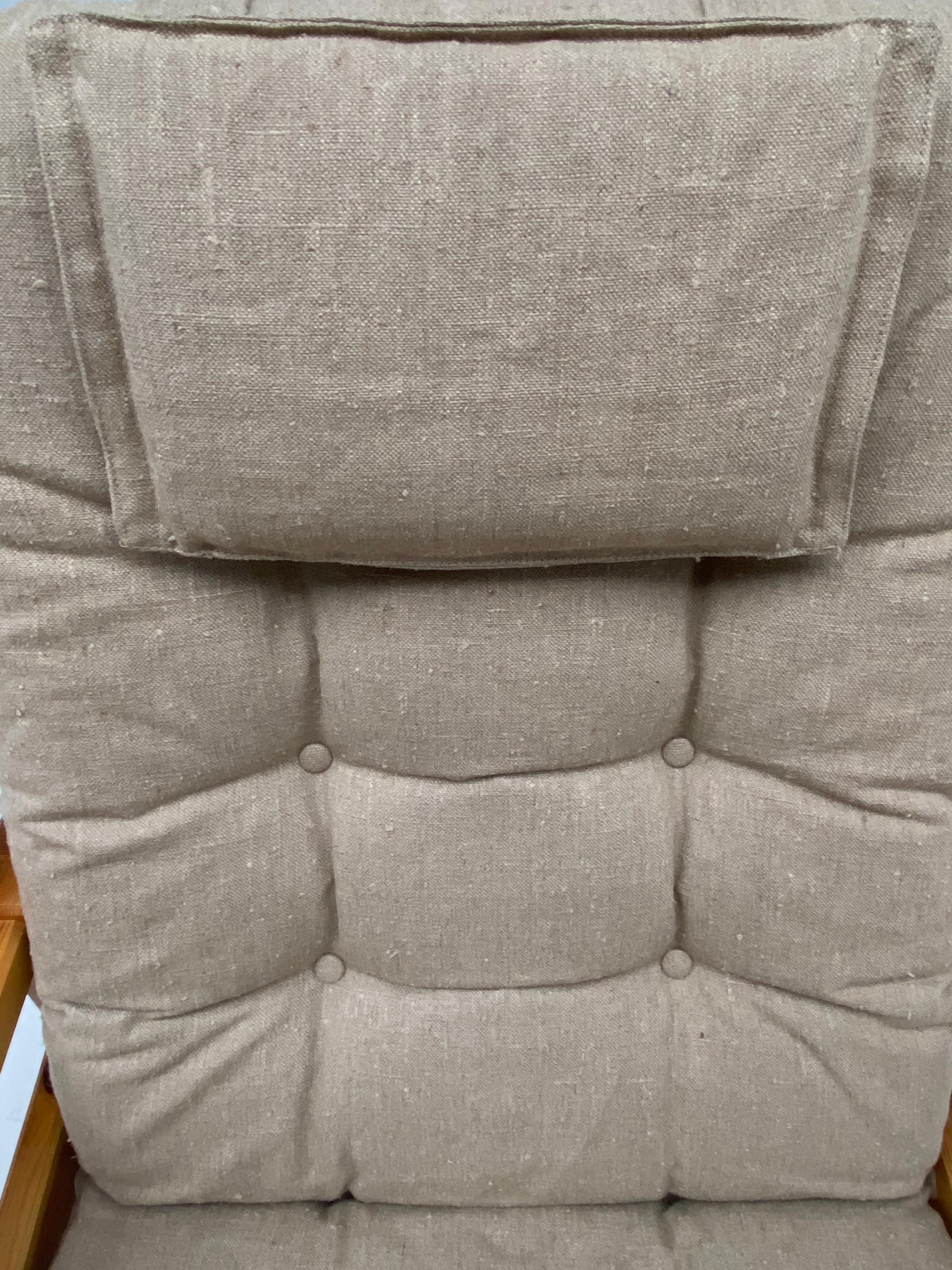 Fauteuil de salon en pin massif et toile Yngve Eckstrom pour Swedese, Suède, années 1970 en vente 10