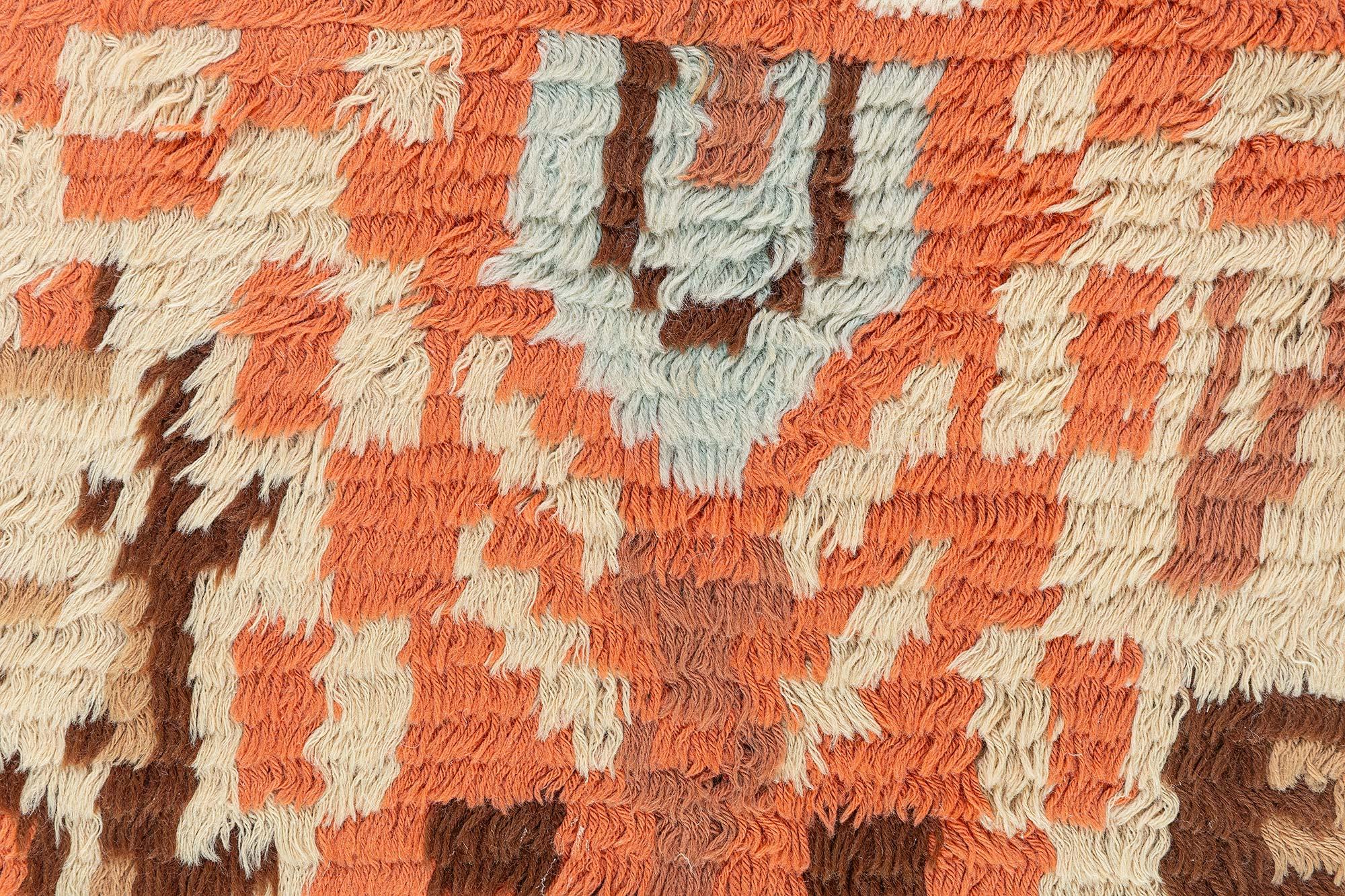 Schwedischer Rya-Teppich von Impi Sotavalta Doris Leslie Blau Collection (20. Jahrhundert) im Angebot