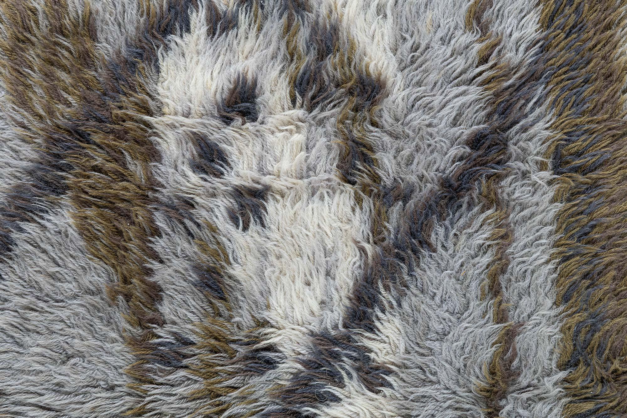 Alfombra sueca Rya Colección Doris Leslie Blau
Tamaño: 167 × 226 cm (5'6