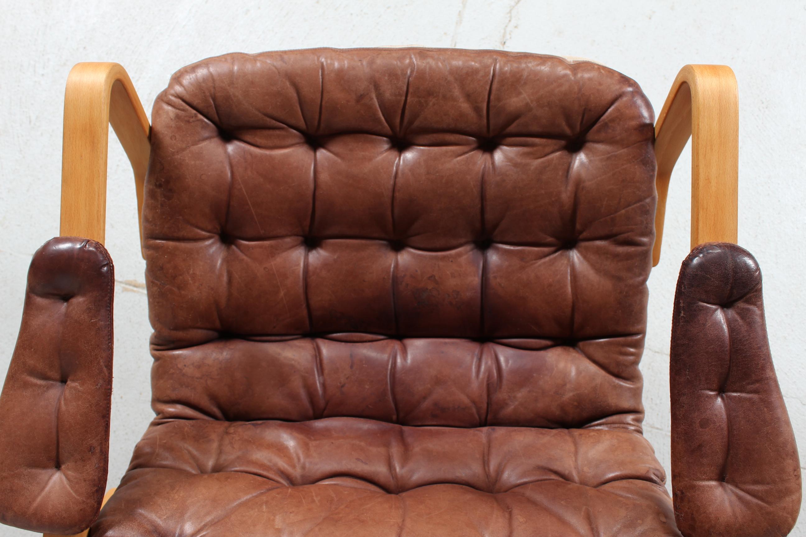 Swedish Sam Larsson Mona Roto Swivel Chair Beech and Cognac Colored Leather 1970 For Sale 6