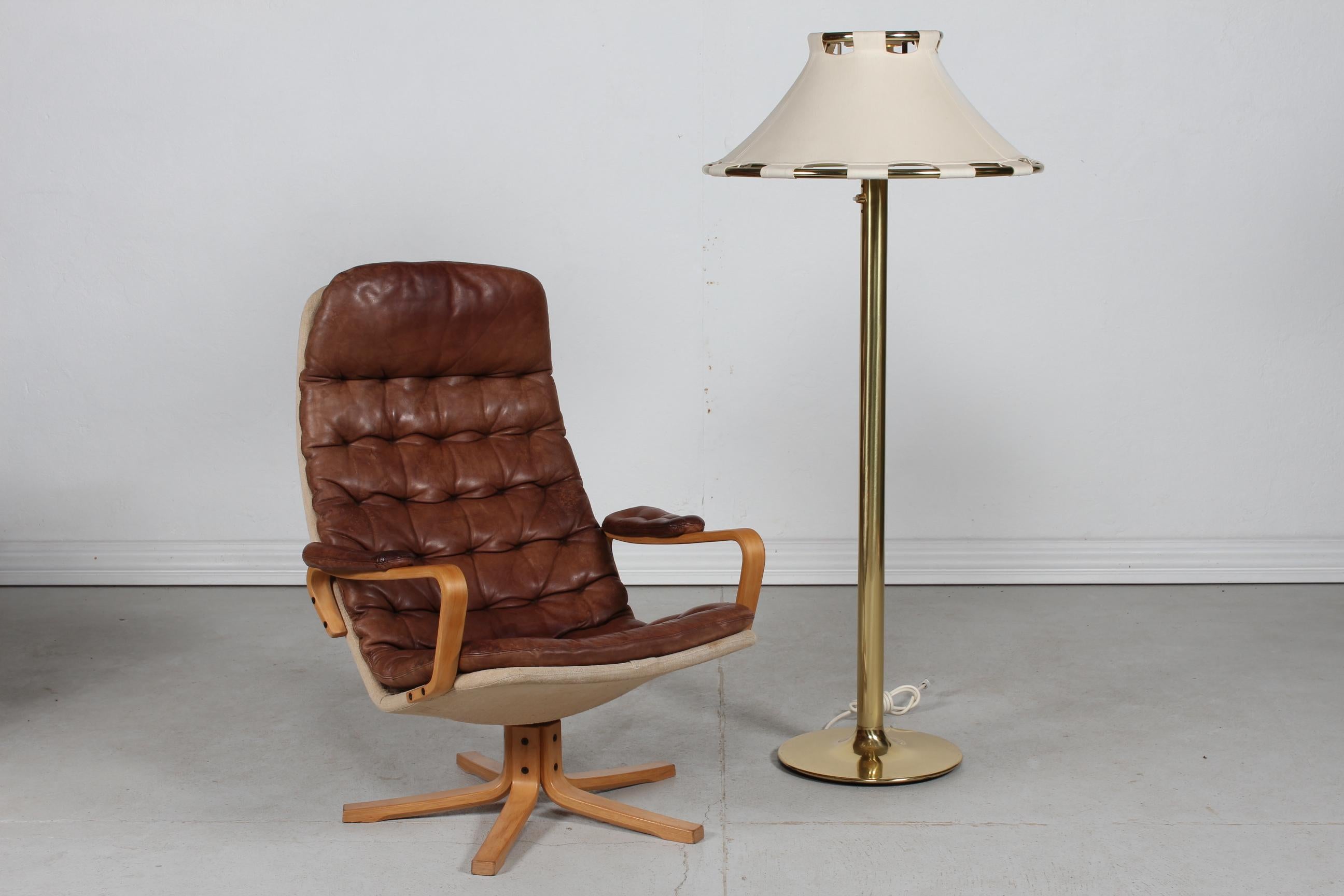 Swedish Sam Larsson Mona Roto Swivel Chair Beech and Cognac Colored Leather 1970 For Sale 10